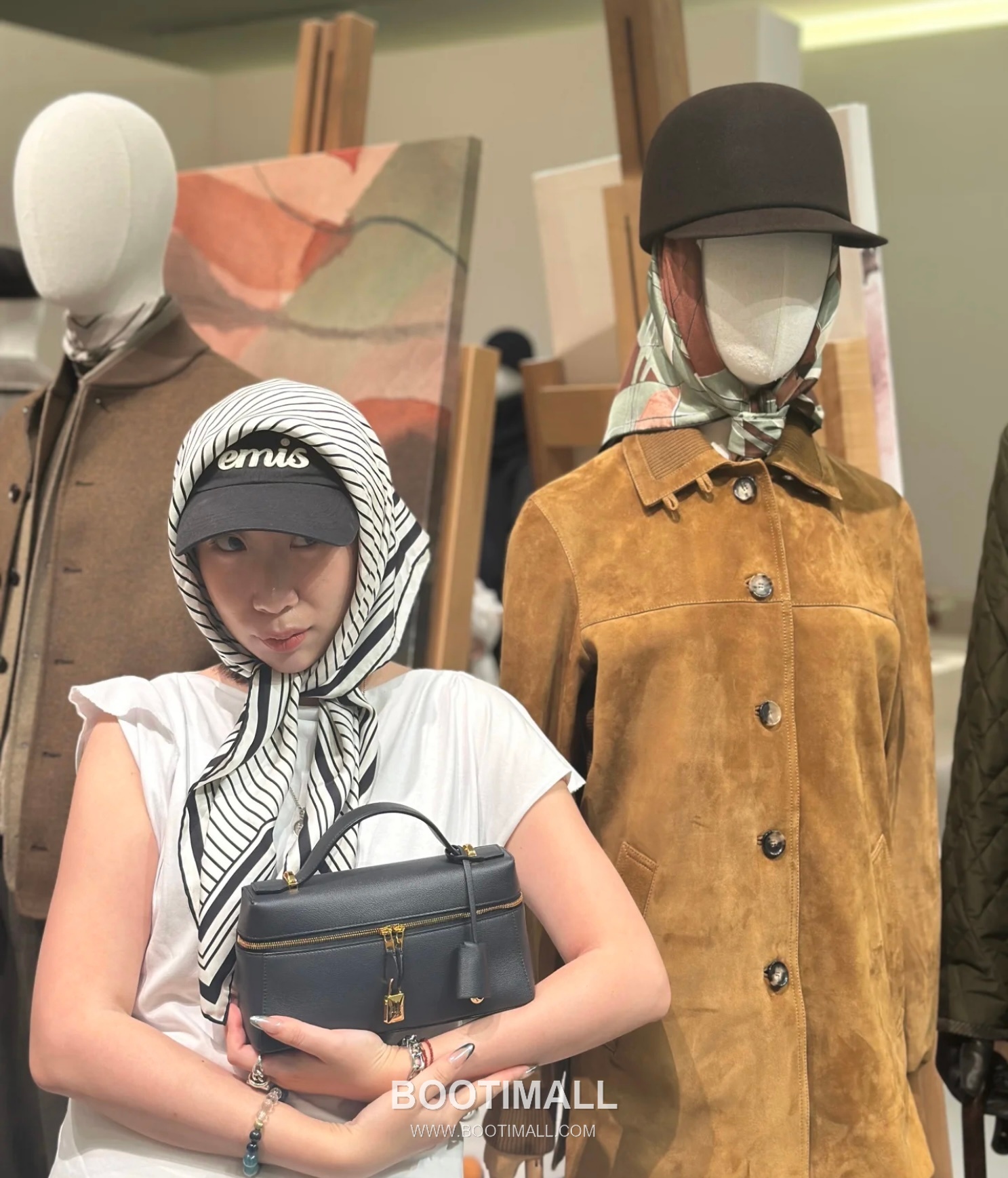 Loro Piana Extra Bag 23 Saddle Leather Black Top Handle 로로피아나 엑스트라 백 23 새들 레더 블랙 탑핸들백 23cm 5