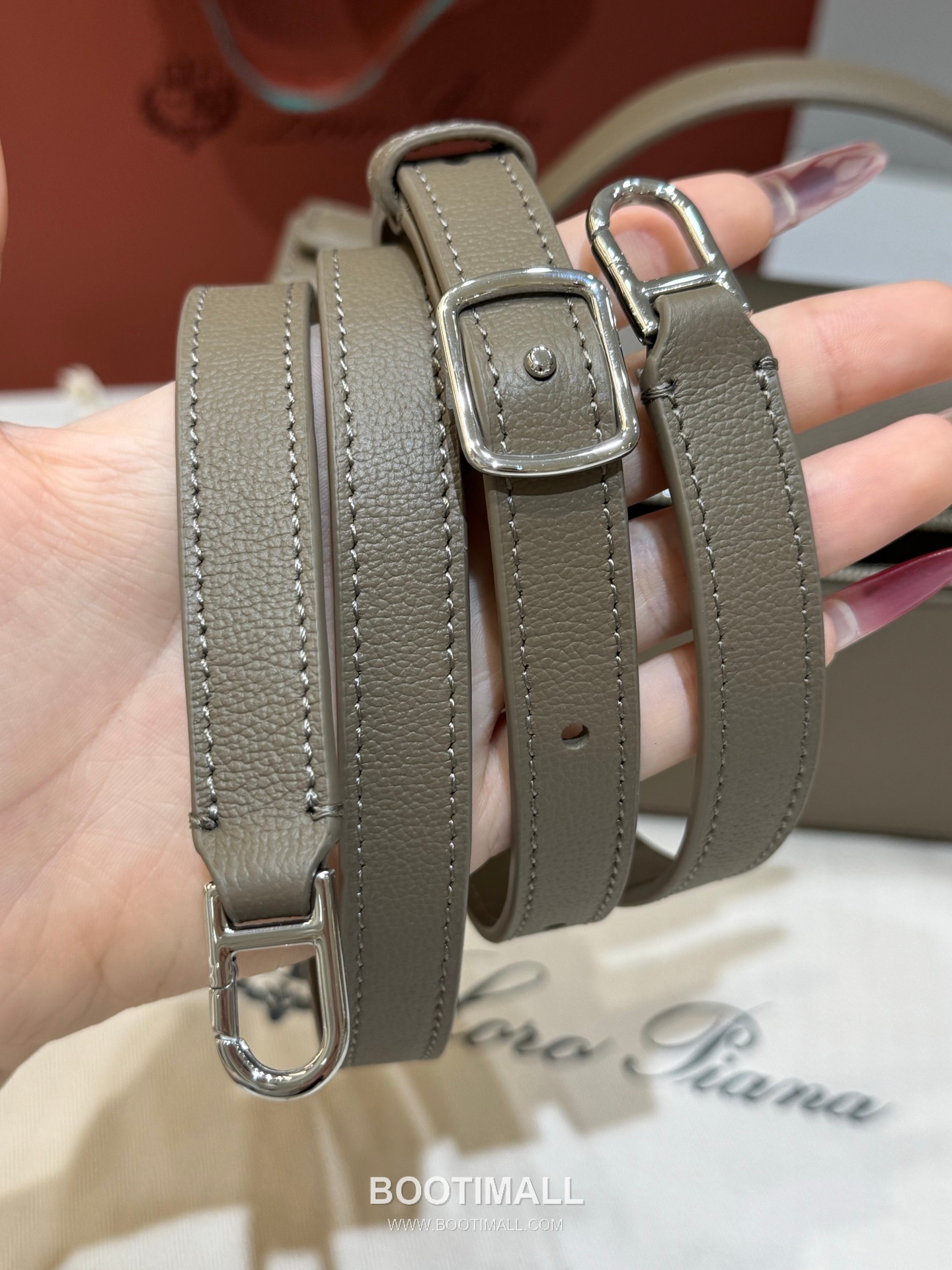 Loro Piana Extra Bag 23 Saddle Leather Warm Milky Beige Top Handle 로로피아나 엑스트라 백 23 새들 레더 웜 밀키 베이지 탑핸들백 23cm 18