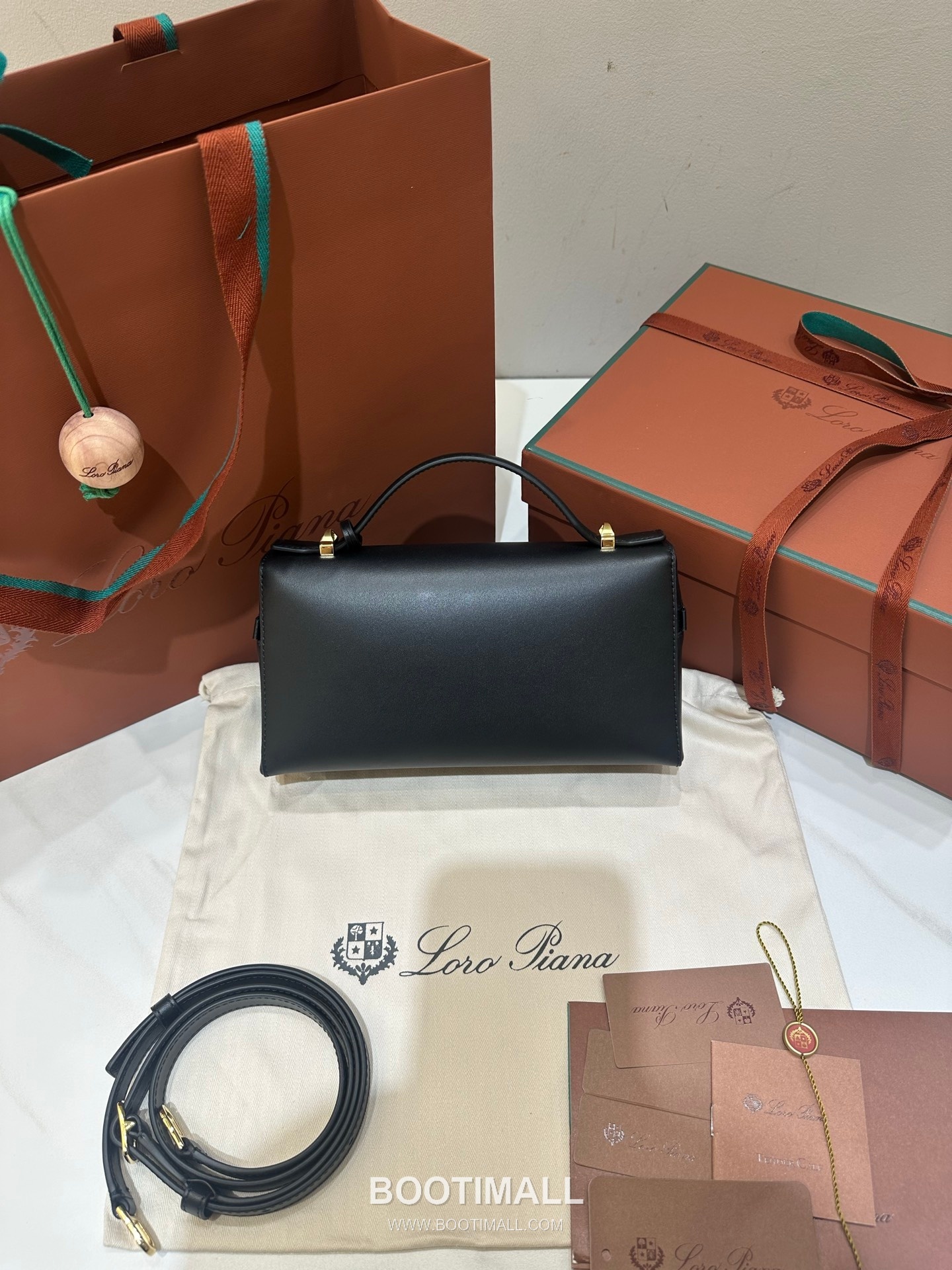 Loro Piana Extra Bag 23 Saddle Leather Bag 로로피아나 엑스트라 백 23 새들 레더 더블지퍼 숄더 크로스백 23cm 2
