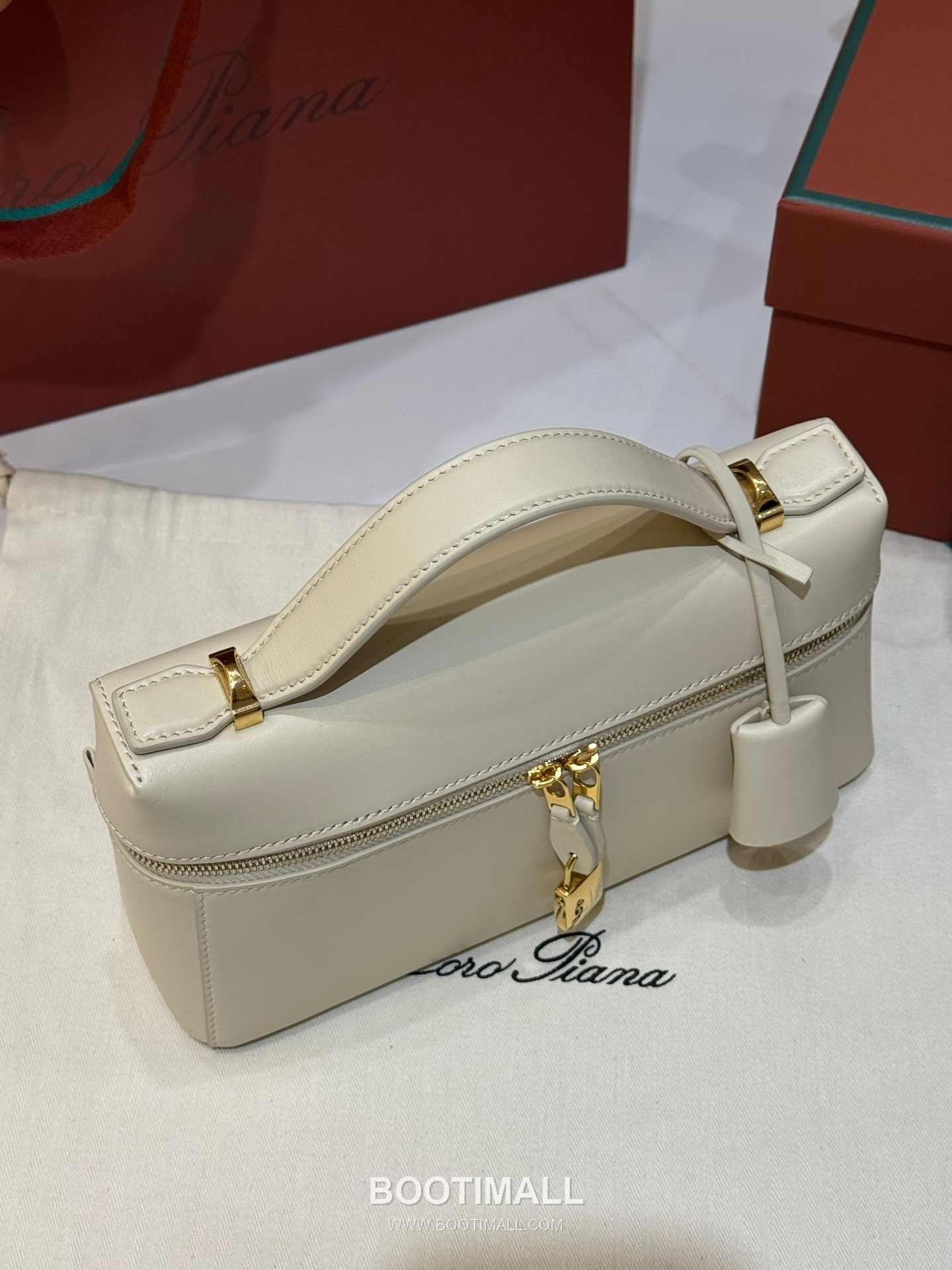 Loro Piana Extra Bag 23 Saddle Leather White Top Handle 로로피아나 엑스트라 백 23 새들 레더 화이트 탑핸들백 23cm 8