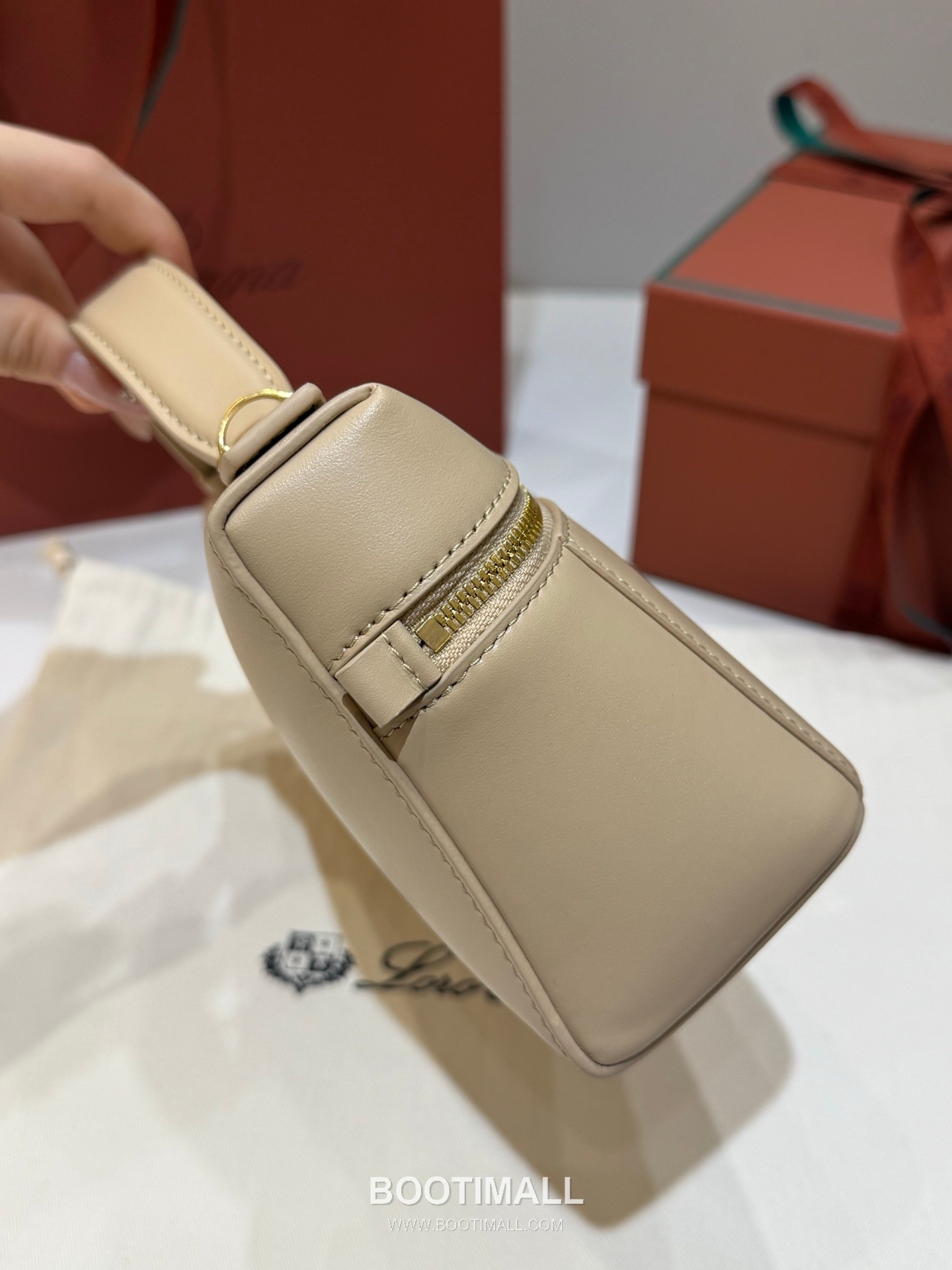 Loro Piana Extra Bag 23 Saddle Leather Bag 로로피아나 엑스트라 백 23 새들 레더 더블지퍼 숄더 크로스백 23cm 10