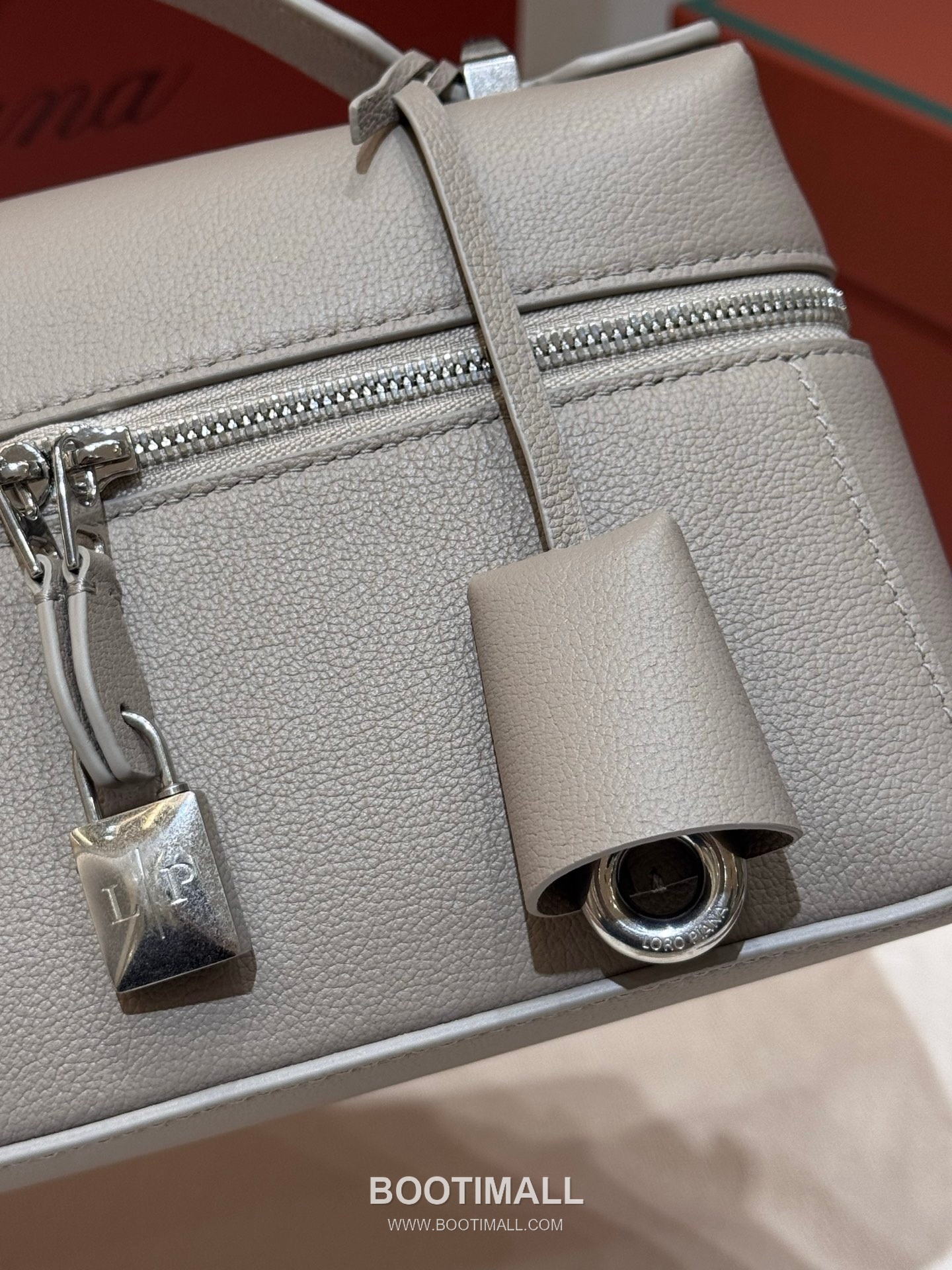 Loro Piana Extra Bag 23 Saddle Leather Bag 로로피아나 엑스트라 백 23 새들 레더 더블지퍼 숄더 크로스백 23cm 5