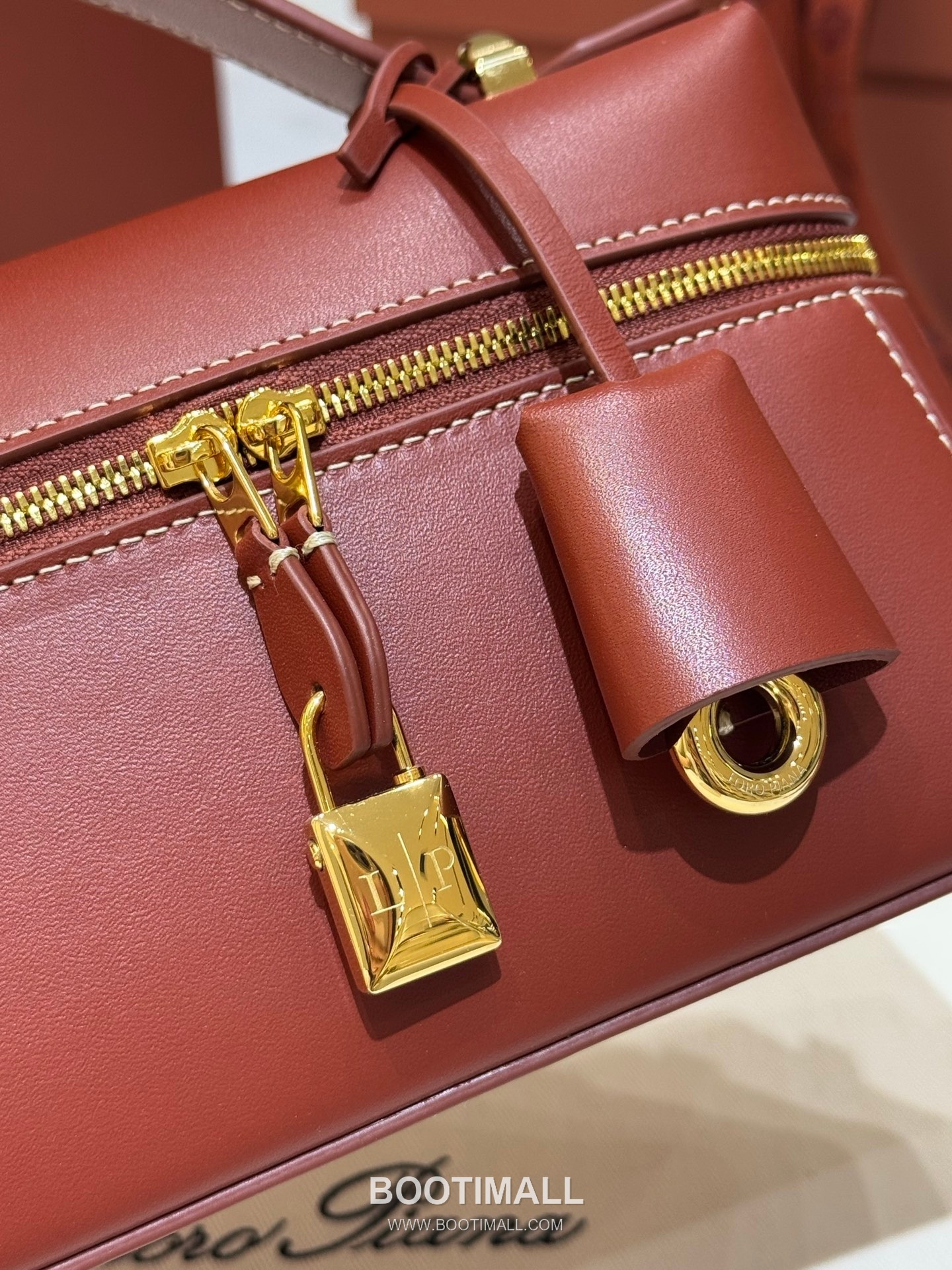 Loro Piana Extra Bag 23 Saddle Leather Bag 로로피아나 엑스트라 백 23 새들 레더 더블지퍼 숄더 크로스백 23cm 5