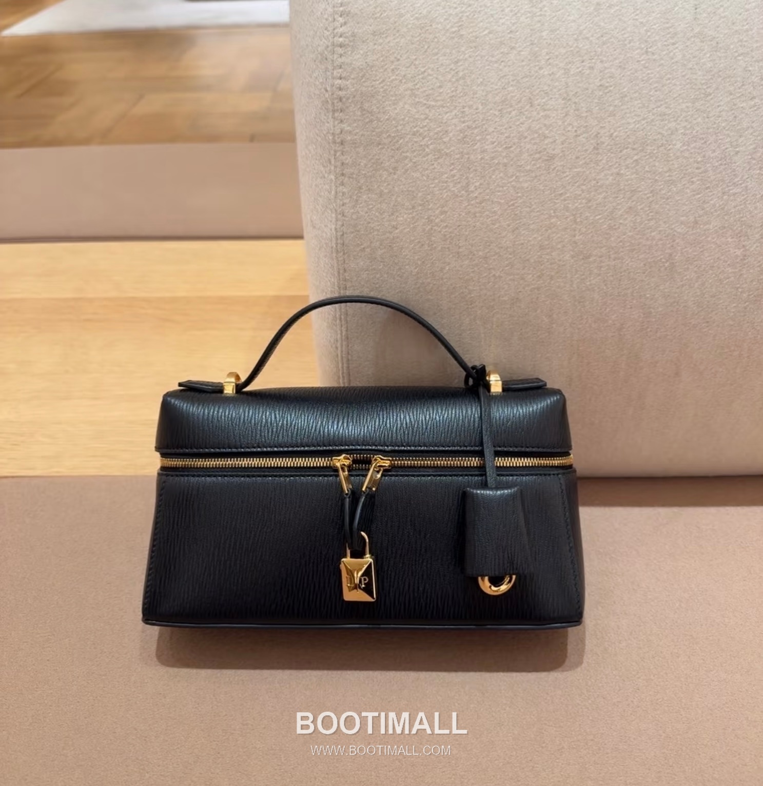 Loro Piana Extra Bag 23 Saddle Leather Black Top Handle 로로피아나 엑스트라 백 23 새들 레더 블랙 탑핸들백 23cm 6