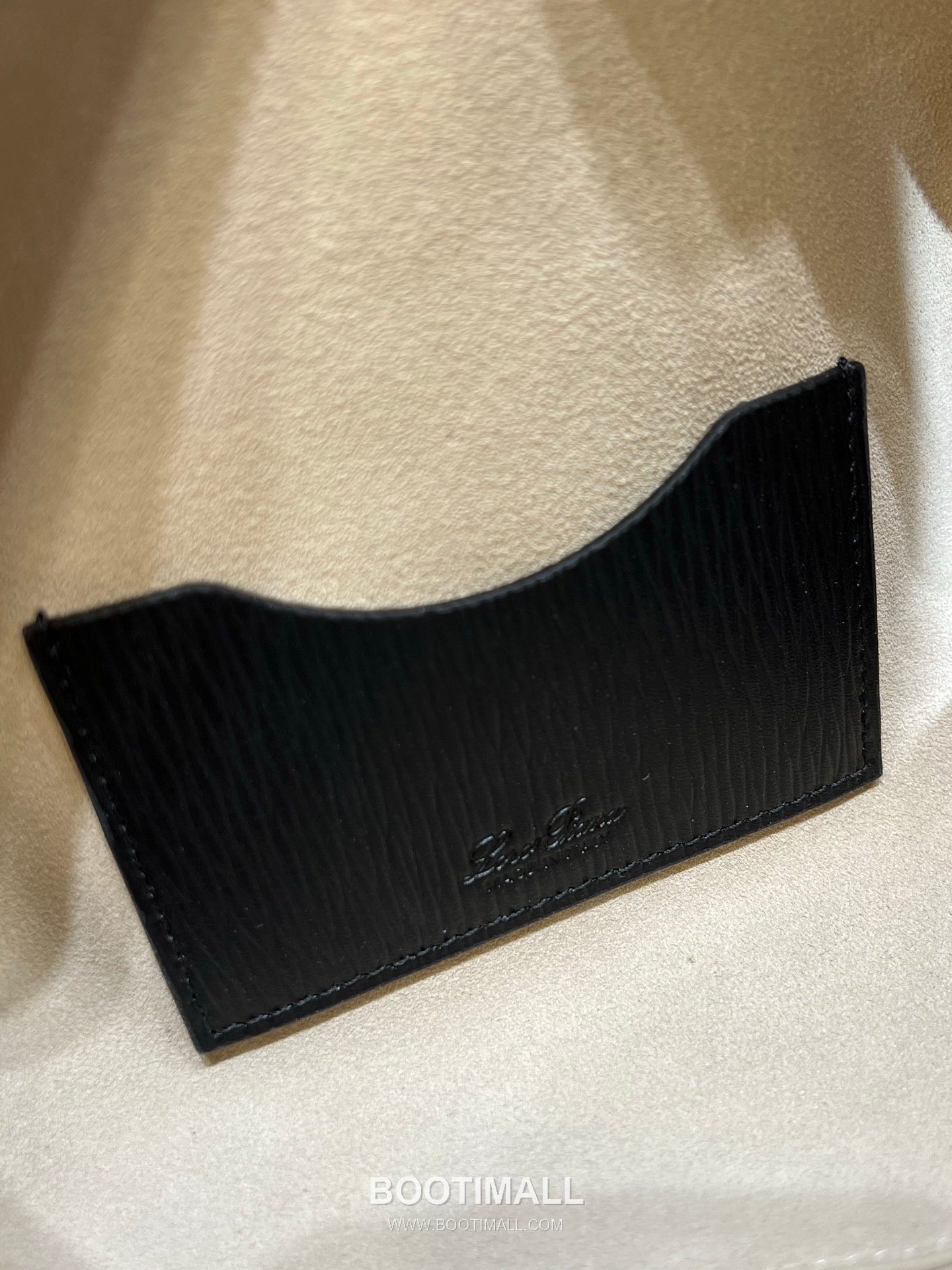 Loro Piana Extra Bag 23 Saddle Leather Black Top Handle 로로피아나 엑스트라 백 23 새들 레더 블랙 탑핸들백 23cm 16