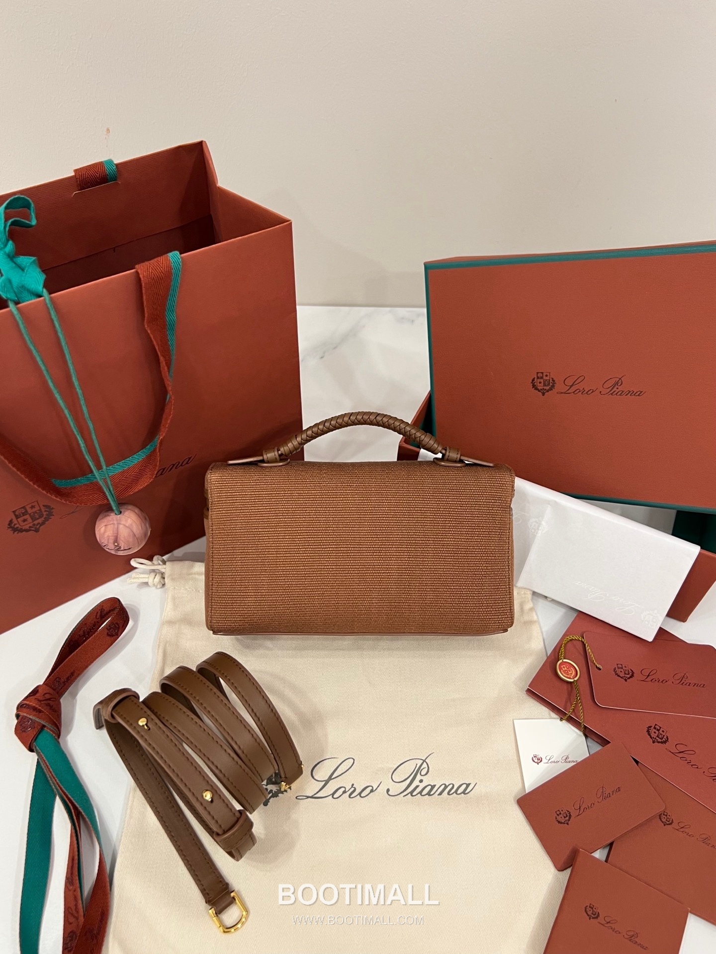 Loro Piana Extra Bag 23 Canvas & Saddle Leather Bag 로로피아나 엑스트라 백 23 캔버스 새들 레더 더블지퍼 숄더 크로스백 23cm 12