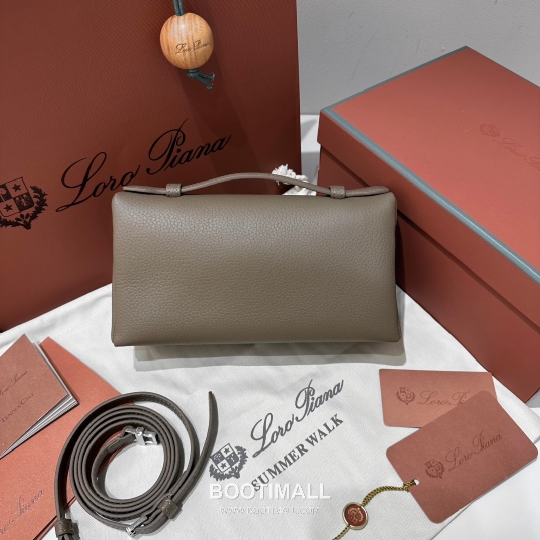 Loro Piana Extra Pocket L19 Woven Calfskin Bag 로로피아나 엑스트라 포켓 L19 위빙 카프스킨 탑핸들 크로스백 19cm 7