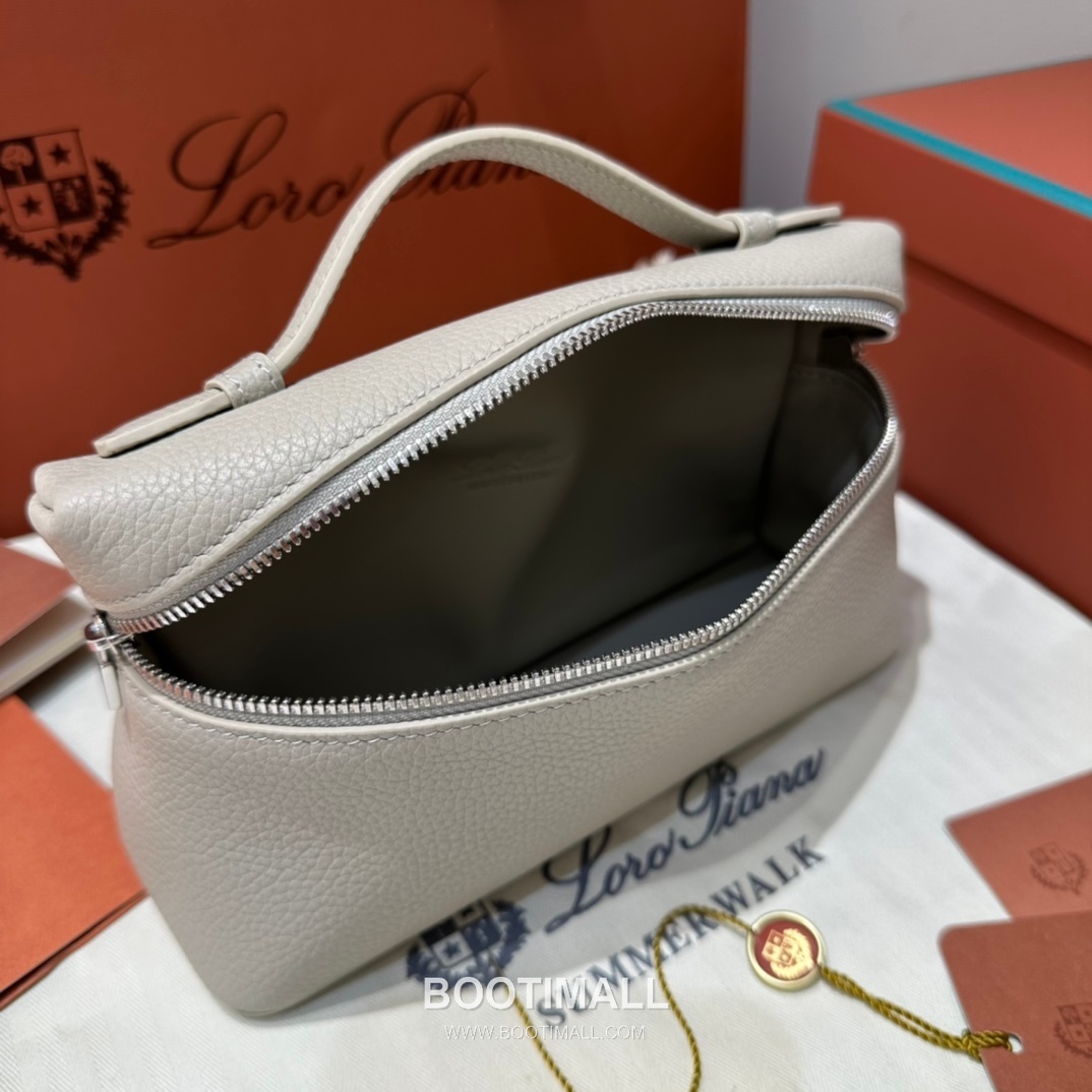 Loro Piana Extra Pocket L19 Woven Calfskin Bag 로로피아나 엑스트라 포켓 L19 위빙 카프스킨 탑핸들 크로스백 19cm 16