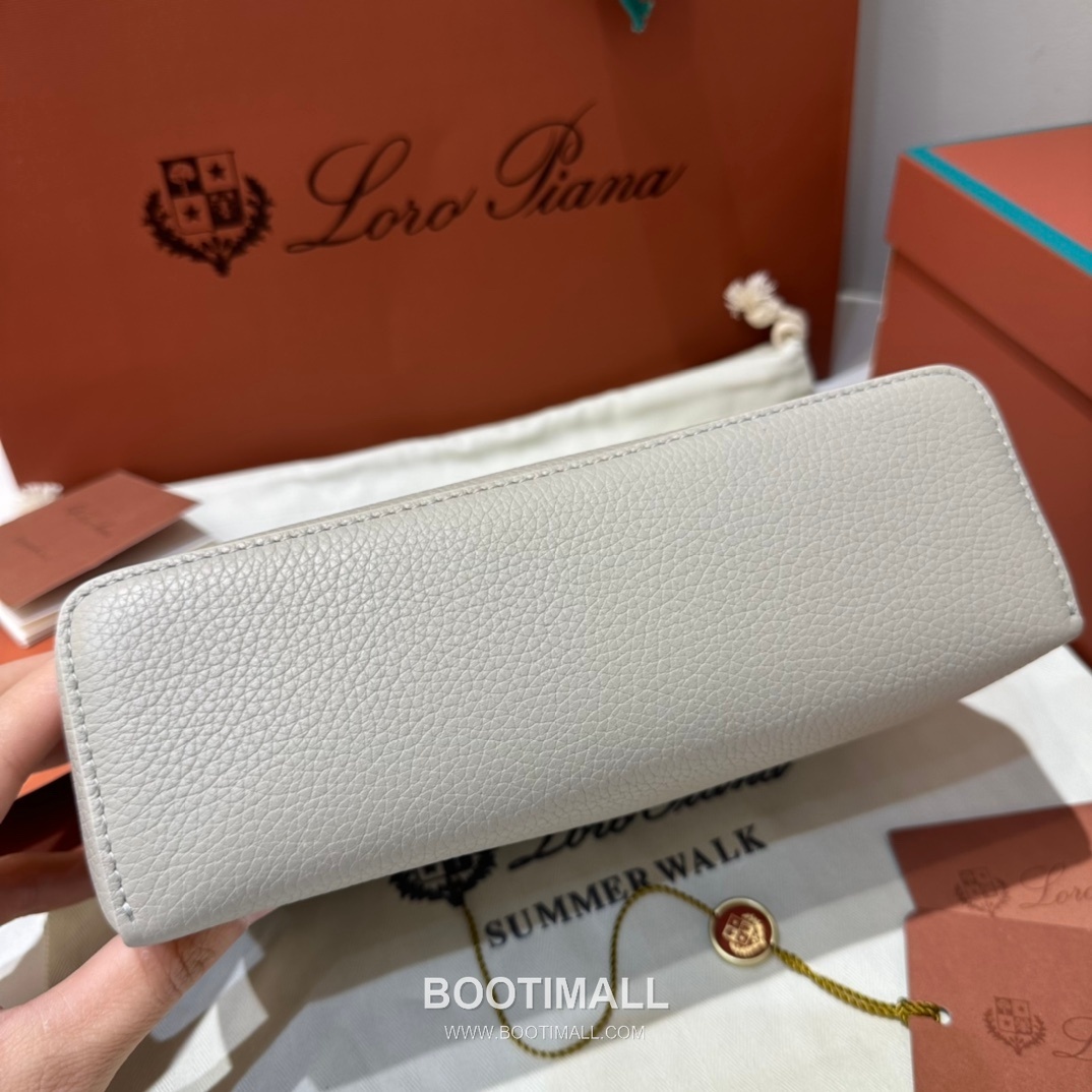 Loro Piana Extra Pocket L19 Woven Calfskin Bag 로로피아나 엑스트라 포켓 L19 위빙 카프스킨 탑핸들 크로스백 19cm 18