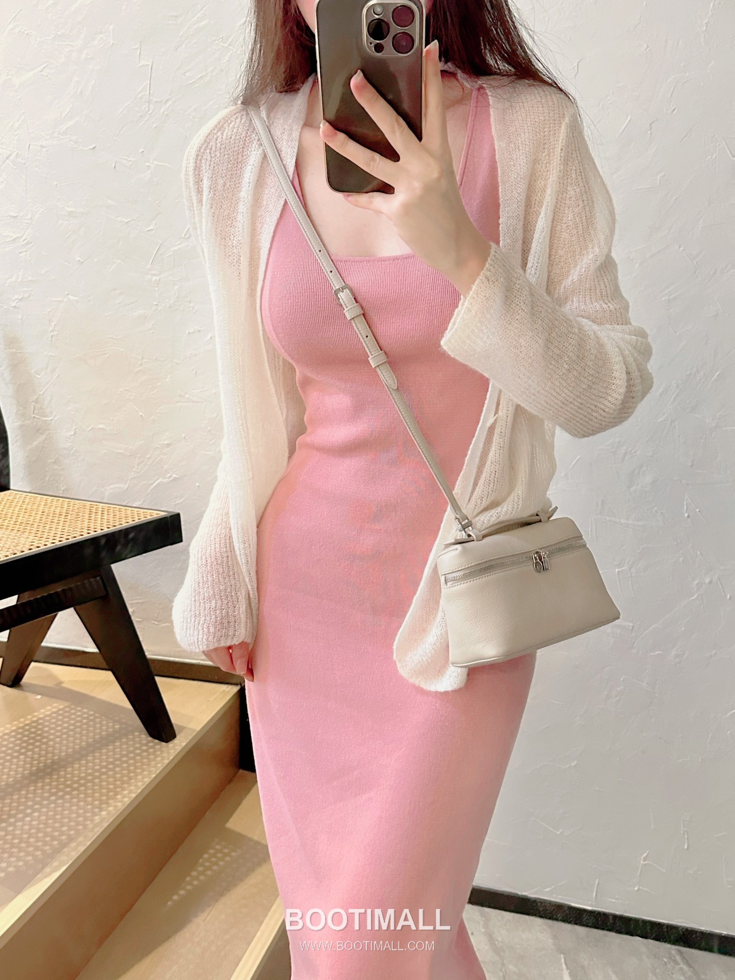 Loro Piana Extra Pocket L19 Woven Calfskin Bag 로로피아나 엑스트라 포켓 L19 위빙 카프스킨 탑핸들 크로스백 19cm 2