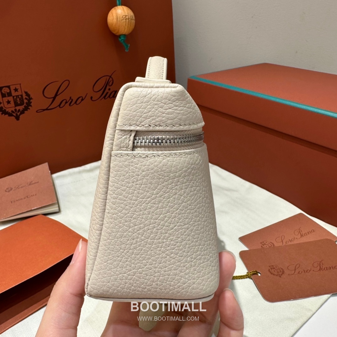 Loro Piana Extra Pocket L19 Woven Calfskin Bag 로로피아나 엑스트라 포켓 L19 위빙 카프스킨 탑핸들 크로스백 19cm 9