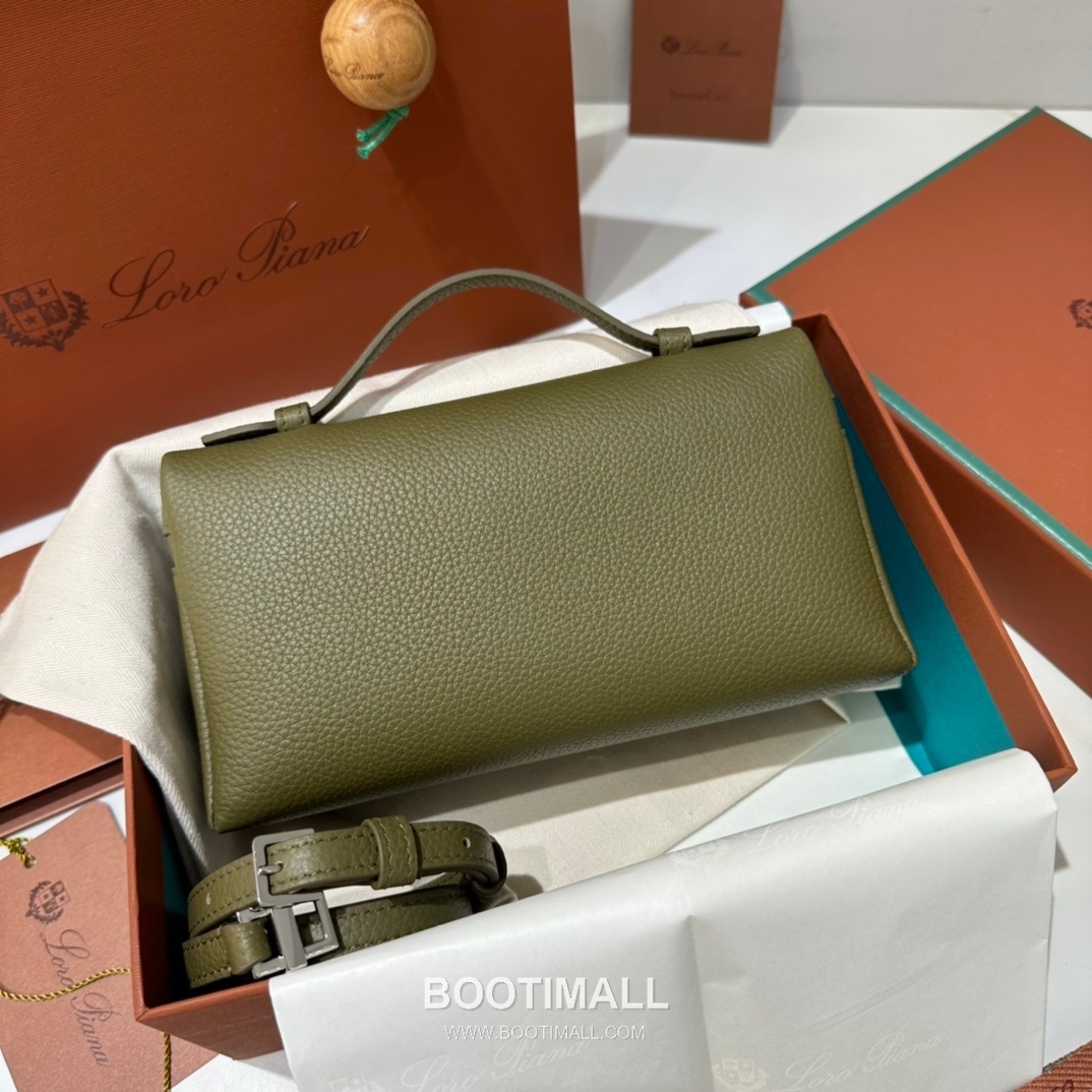 Loro Piana Extra Pocket L19 Calfskin Bag 로로피아나 엑스트라 포켓 L19 카프스킨 탑핸들 크로스백 19cm 9