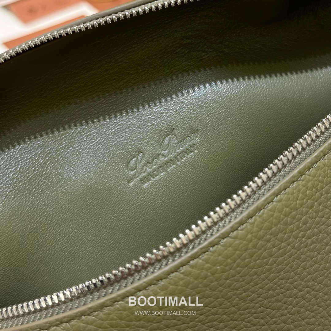 Loro Piana Extra Pocket L19 Calfskin Bag 로로피아나 엑스트라 포켓 L19 카프스킨 탑핸들 크로스백 19cm 14