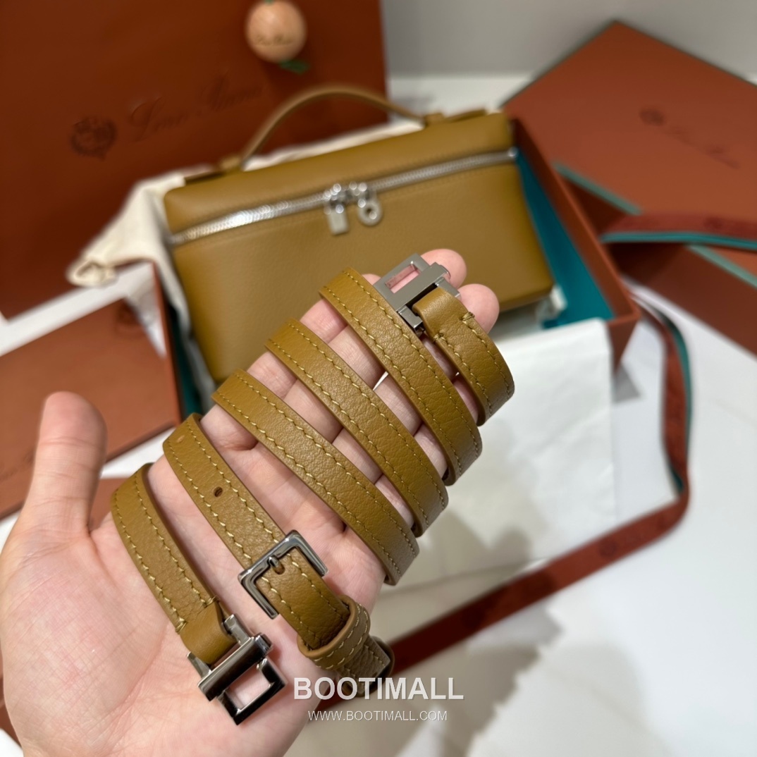 Loro Piana Extra Pocket L19 Woven Calfskin Bag 로로피아나 엑스트라 포켓 L19 위빙 카프스킨 탑핸들 크로스백 19cm 5