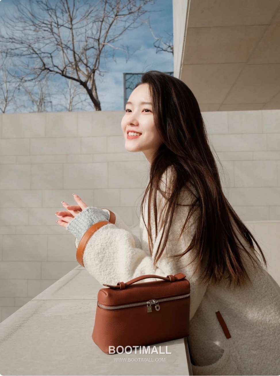 Loro Piana Extra Pocket L19 Calfskin Bag 로로피아나 엑스트라 포켓 L19 카프스킨 탑핸들 크로스백 19cm 7