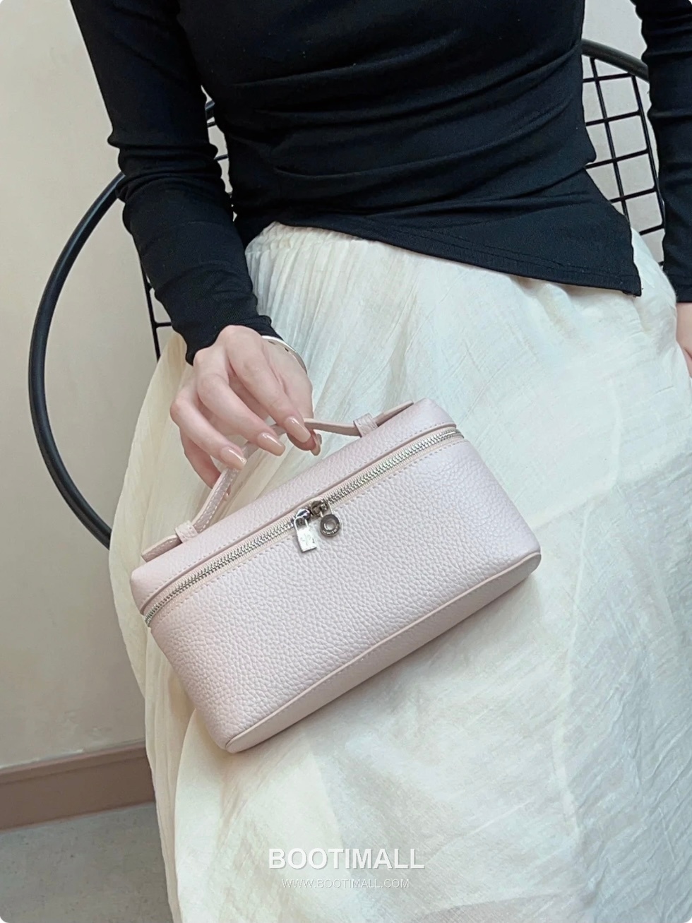 Loro Piana Extra Pocket L19 Calfskin Marble Pink Top Handle Bag 로로피아나 엑스트라 포켓 L19 송아지가죽 마블 핑크 탑핸들백 19cm 4
