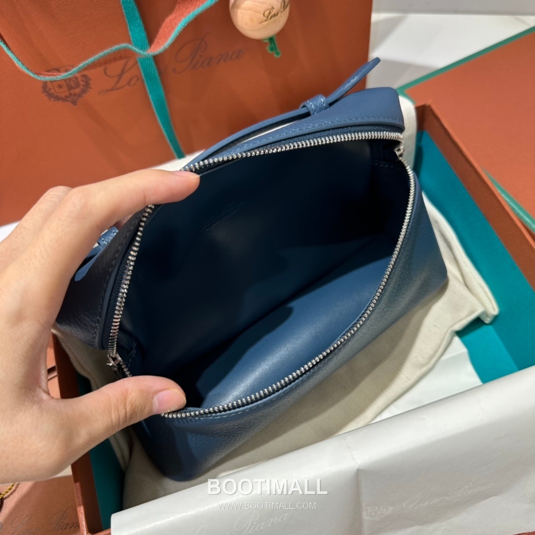 Loro Piana Extra Pocket L19 Woven Calfskin Bag 로로피아나 엑스트라 포켓 L19 위빙 카프스킨 탑핸들 크로스백 19cm 7