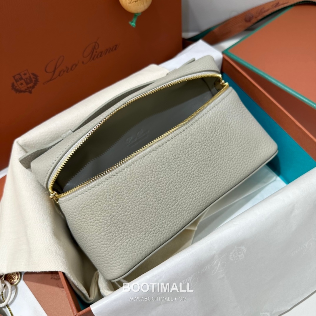 Loro Piana Extra Pocket L19 Woven Calfskin Bag 로로피아나 엑스트라 포켓 L19 위빙 카프스킨 탑핸들 크로스백 19cm 7