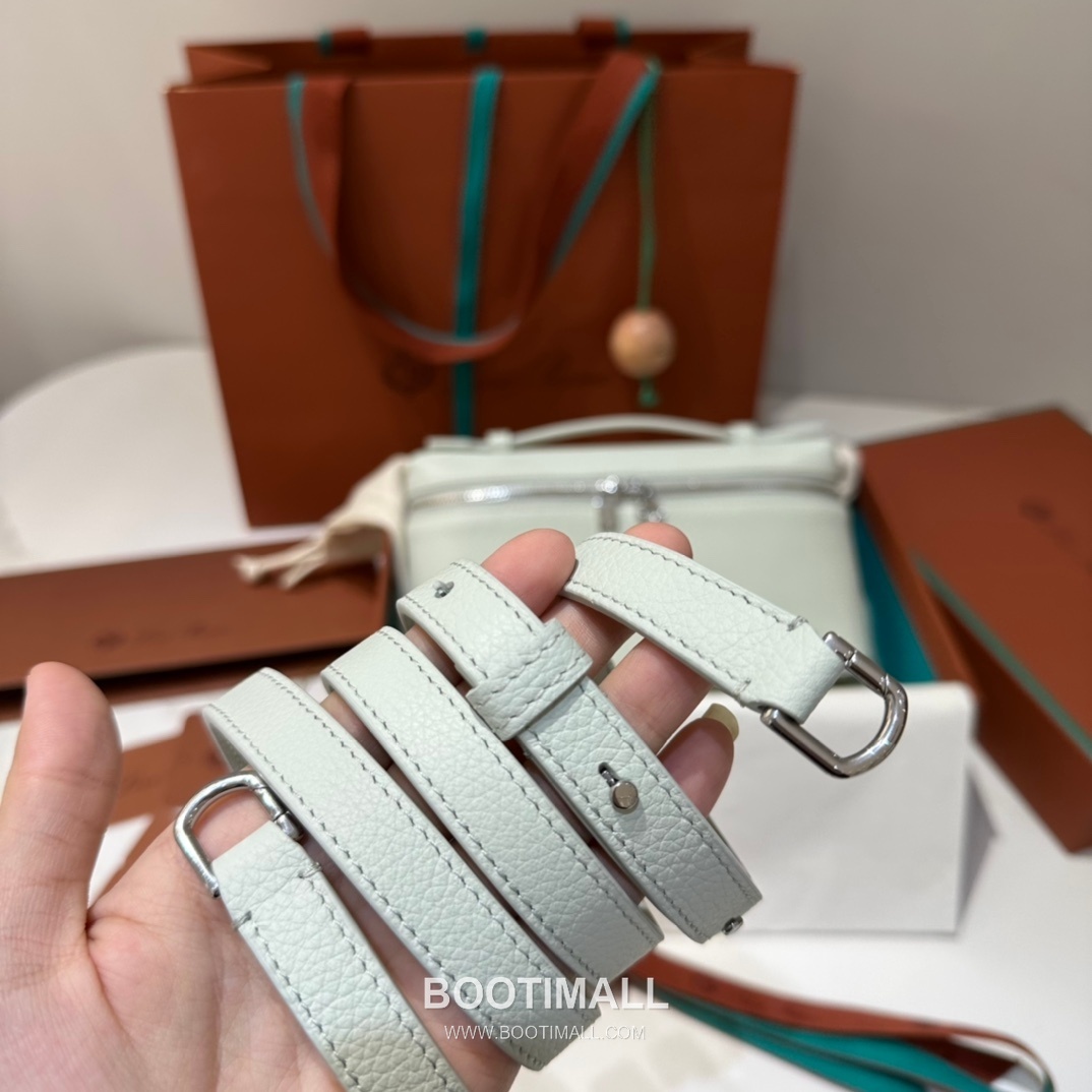 Loro Piana Extra Pocket L19 Calfskin Bag 로로피아나 엑스트라 포켓 L19 카프스킨 탑핸들 크로스백 19cm 8