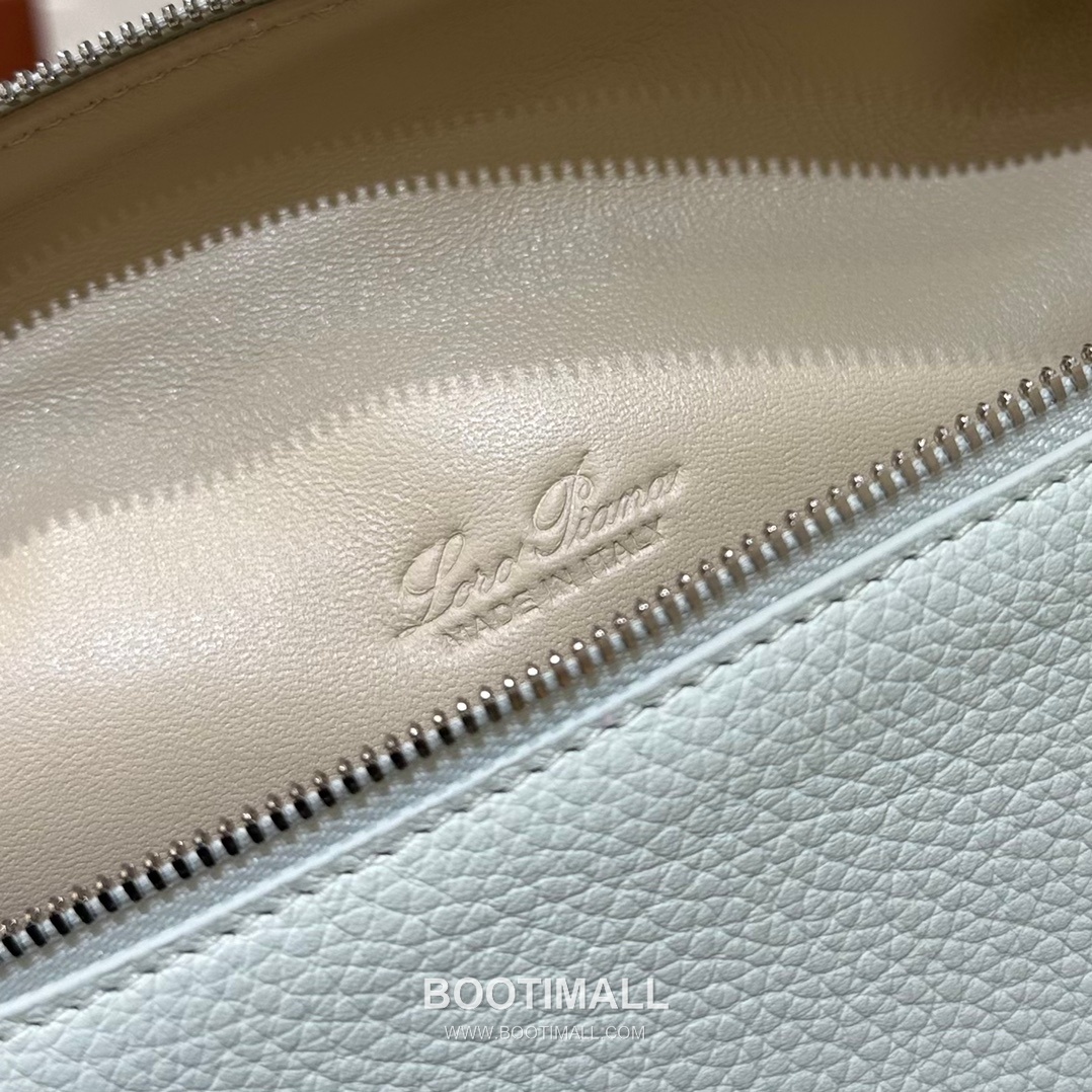 Loro Piana Extra Pocket L19 Calfskin Bag 로로피아나 엑스트라 포켓 L19 카프스킨 탑핸들 크로스백 19cm 10