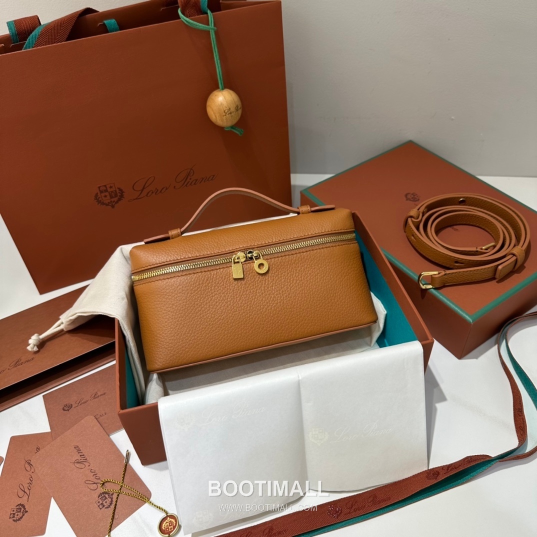 Loro Piana Extra Pocket L19 Woven Calfskin Bag 로로피아나 엑스트라 포켓 L19 위빙 카프스킨 탑핸들 크로스백 19cm 9