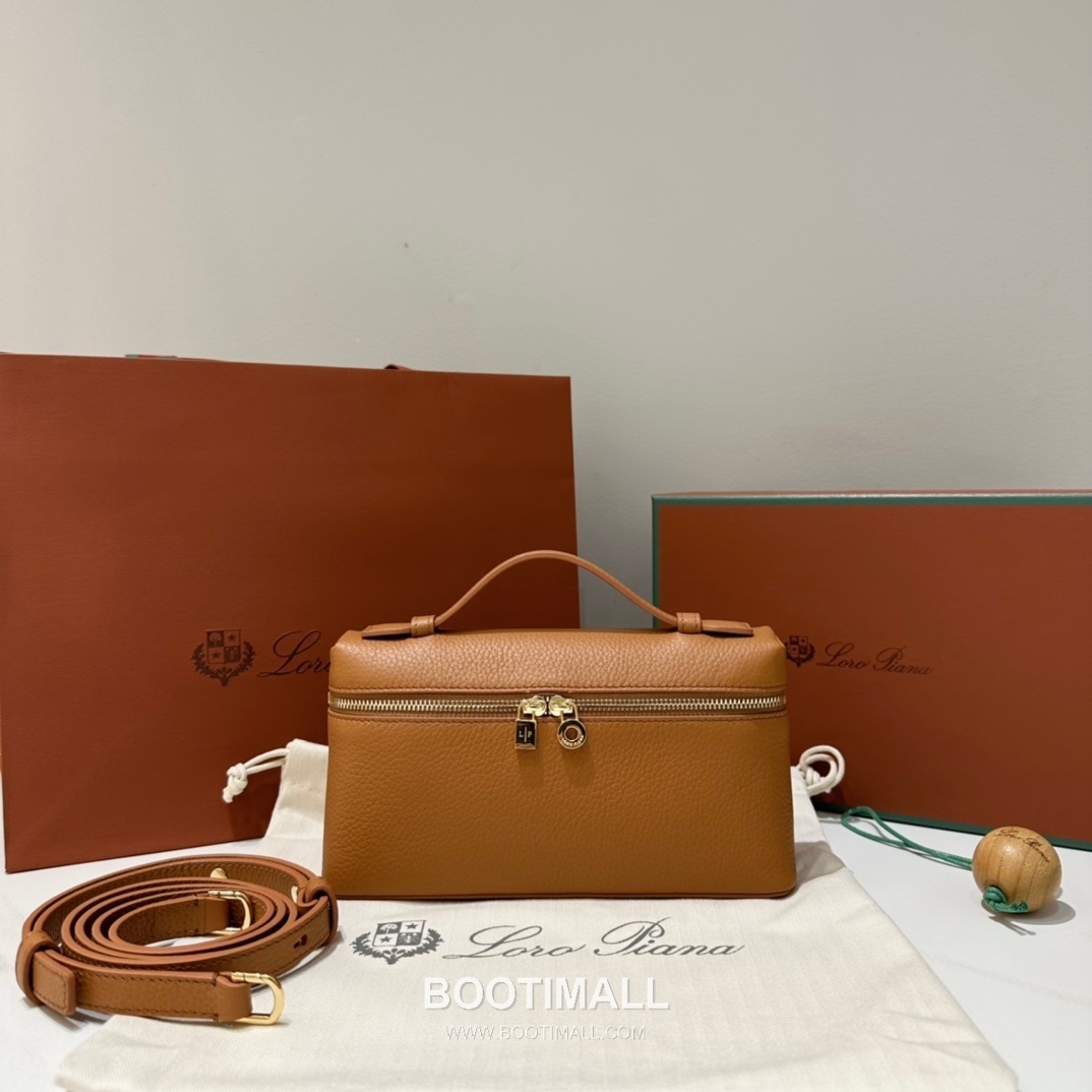 Loro Piana Extra Pocket L19 Woven Calfskin Bag 로로피아나 엑스트라 포켓 L19 위빙 카프스킨 탑핸들 크로스백 19cm 10