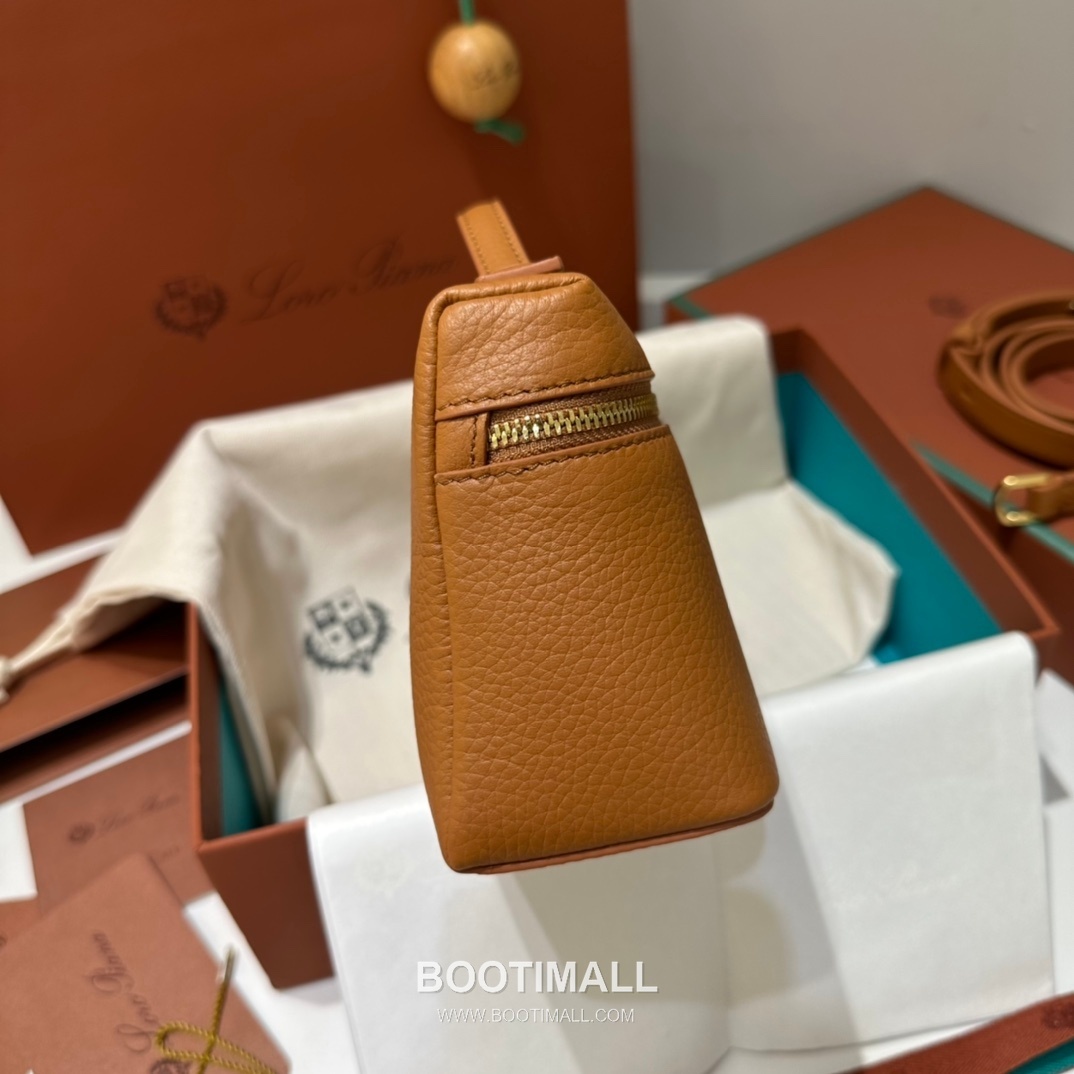 Loro Piana Extra Pocket L19 Woven Calfskin Bag 로로피아나 엑스트라 포켓 L19 위빙 카프스킨 탑핸들 크로스백 19cm 13