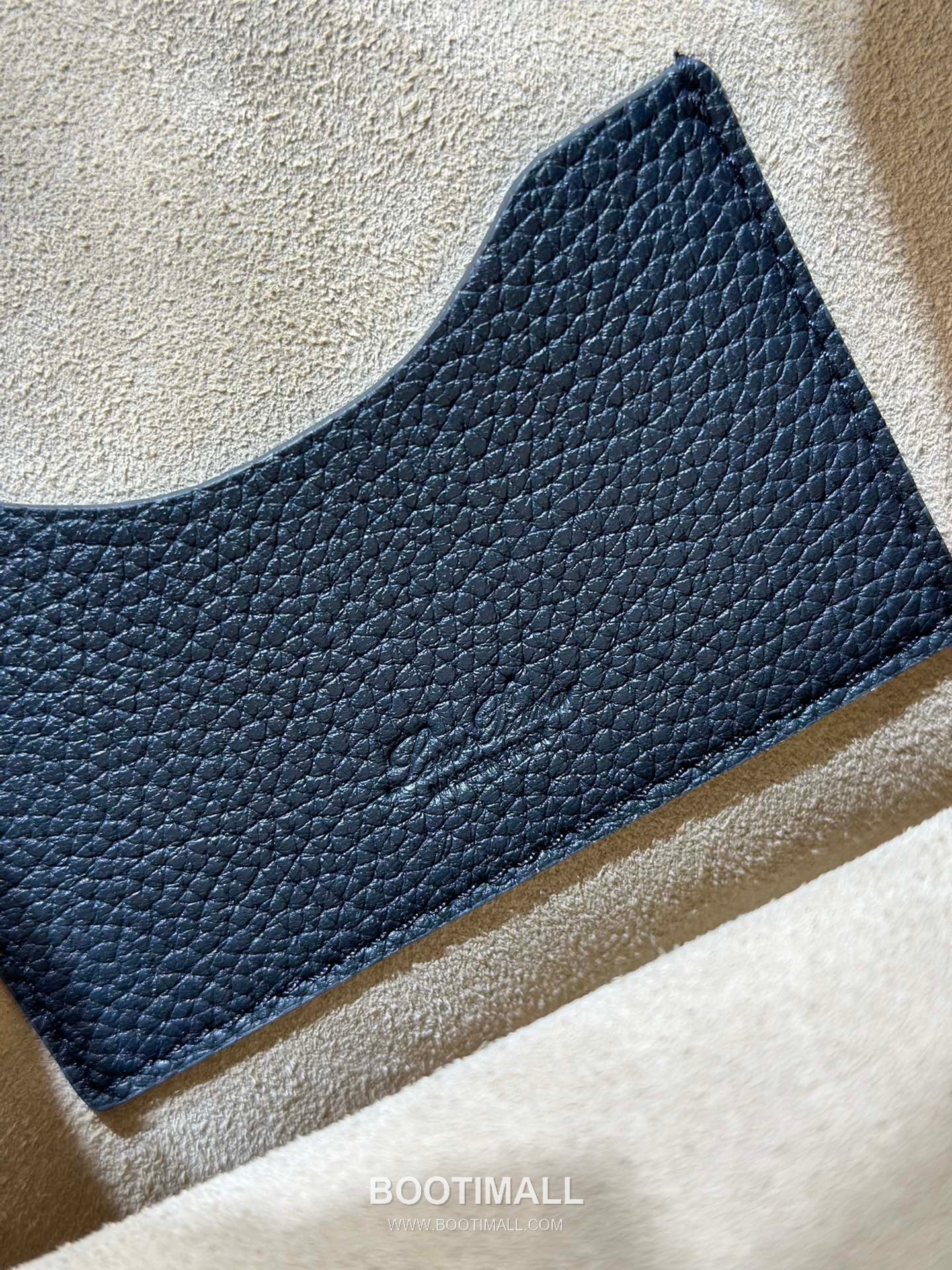 Loro Piana Bobbin Canvas Shoulder Bag 로로피아나 보빈 캔버스 숄더백 32cm 7