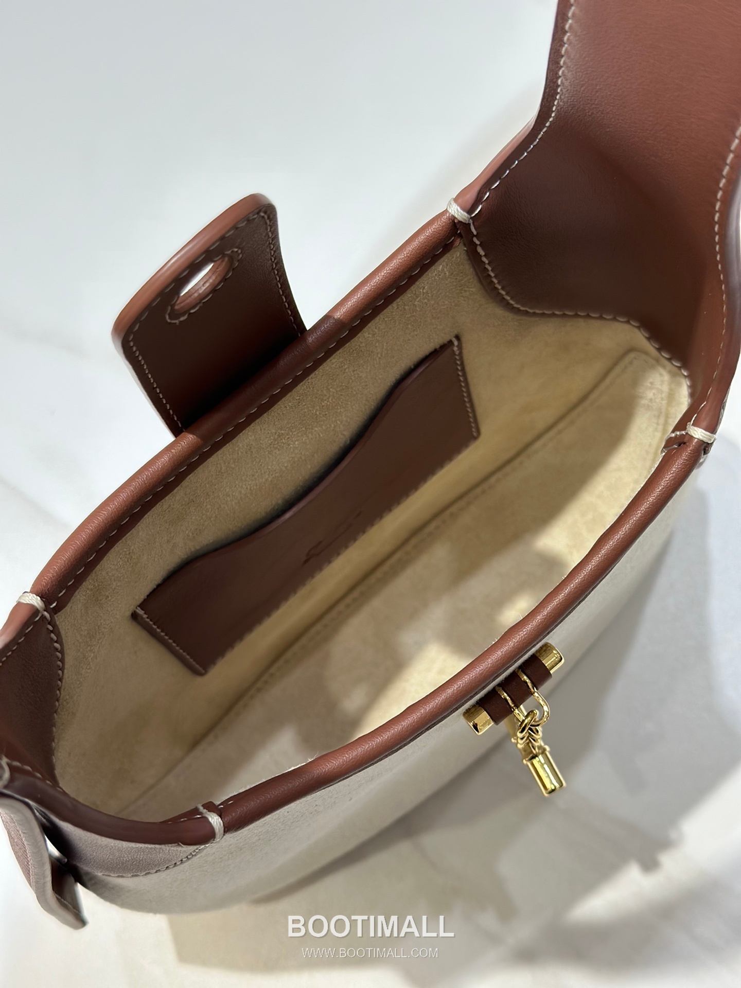Loro Piana Bobbin Small Canvas Shoulder Bag 로로피아나 보빈 스몰 캔버스 숄더백 19cm 7