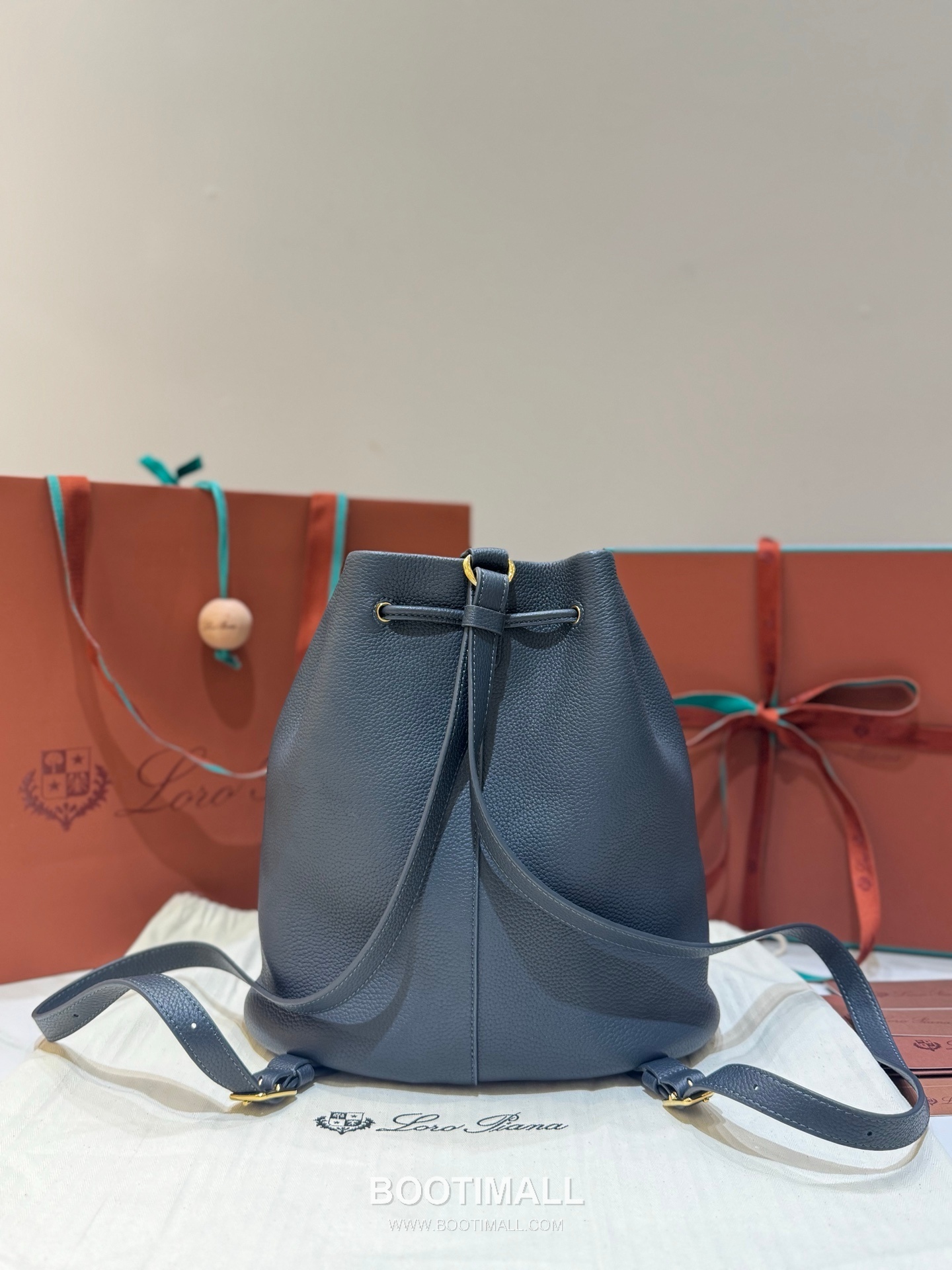 Loro Piana Extra Drawstring Backpack Calfskin 로로피아나 엑스트라 드로스트링 백팩 카프스킨 27cm 2