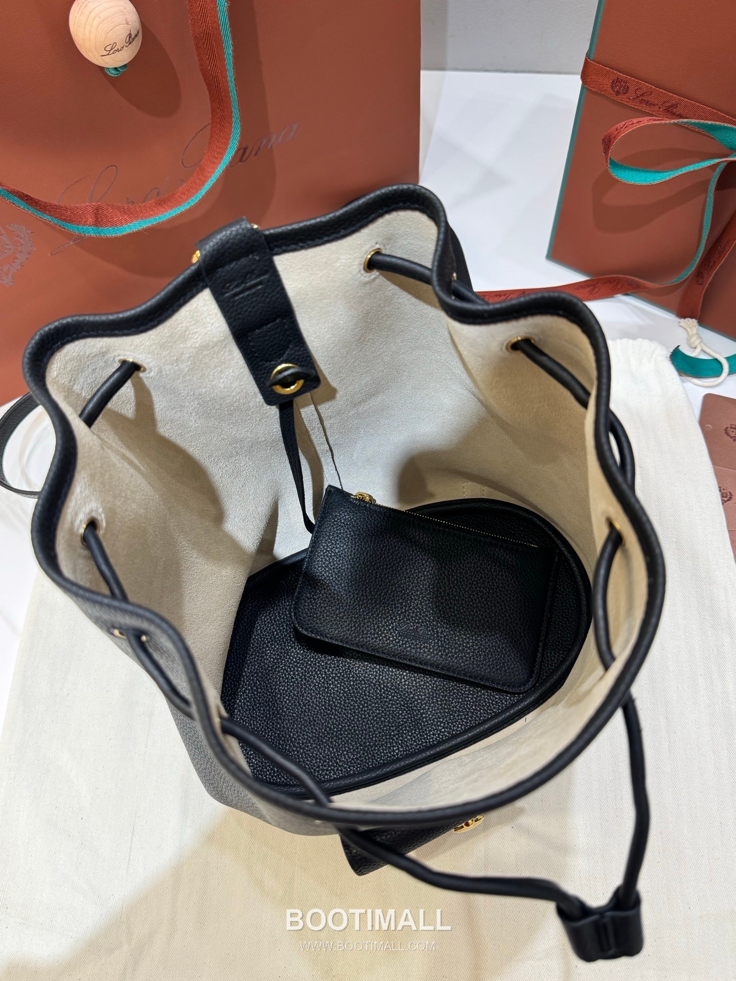 Loro Piana Extra Drawstring Backpack Calfskin 로로피아나 엑스트라 드로스트링 백팩 카프스킨 27cm 12