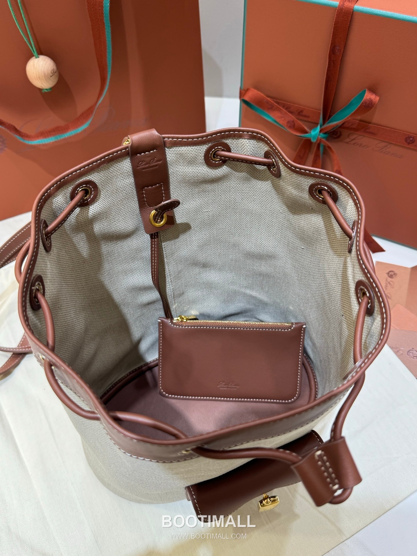 Loro Piana Calfskin Brown Backpack 로로피아나 카프스킨 브라운 백팩 27cm 17
