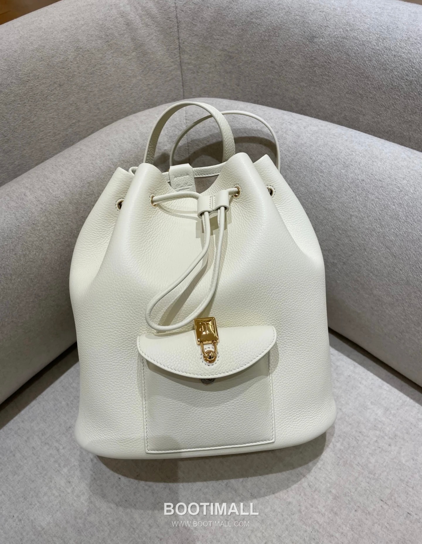 Loro Piana Calfskin White Backpack 로로피아나 카프스킨 화이트 백팩 27cm 6