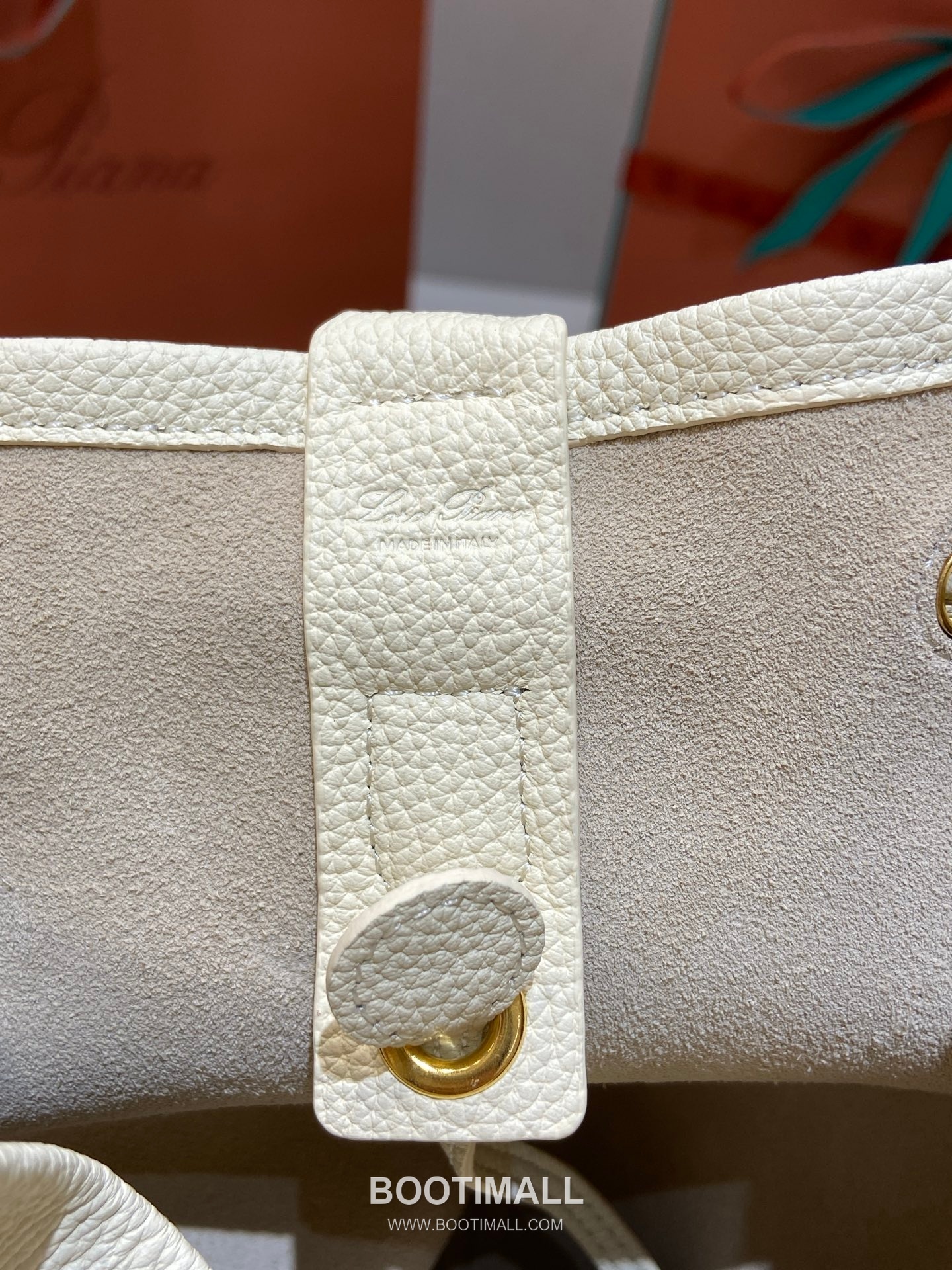 Loro Piana Calfskin White Backpack 로로피아나 카프스킨 화이트 백팩 27cm 15