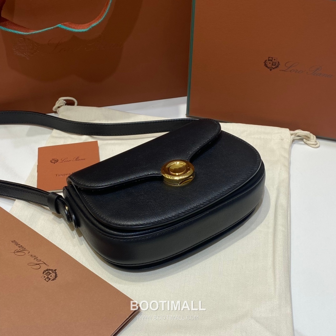 Loro Piana Ghiera Mini Saddle Bag Calfskin 로로피아나 기에라 미니 새들백 카프스킨 18cm 5