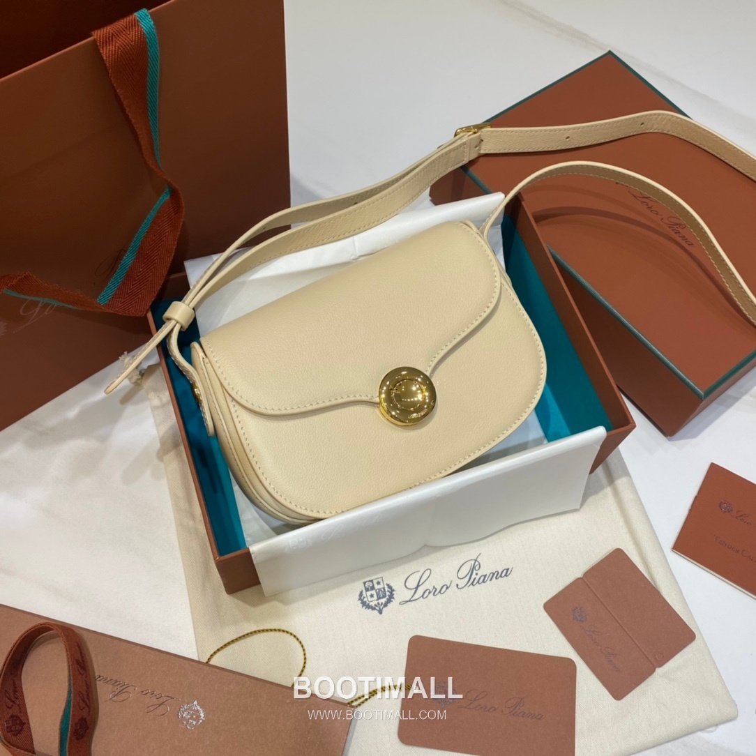 Loro Piana Ghiera Mini Saddle Bag Calfskin 로로피아나 기에라 미니 새들백 카프스킨 18cm 1