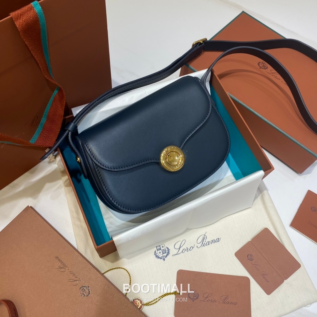 Loro Piana Ghiera Mini Saddle Bag Calfskin 로로피아나 기에라 미니 새들백 카프스킨 18cm 1