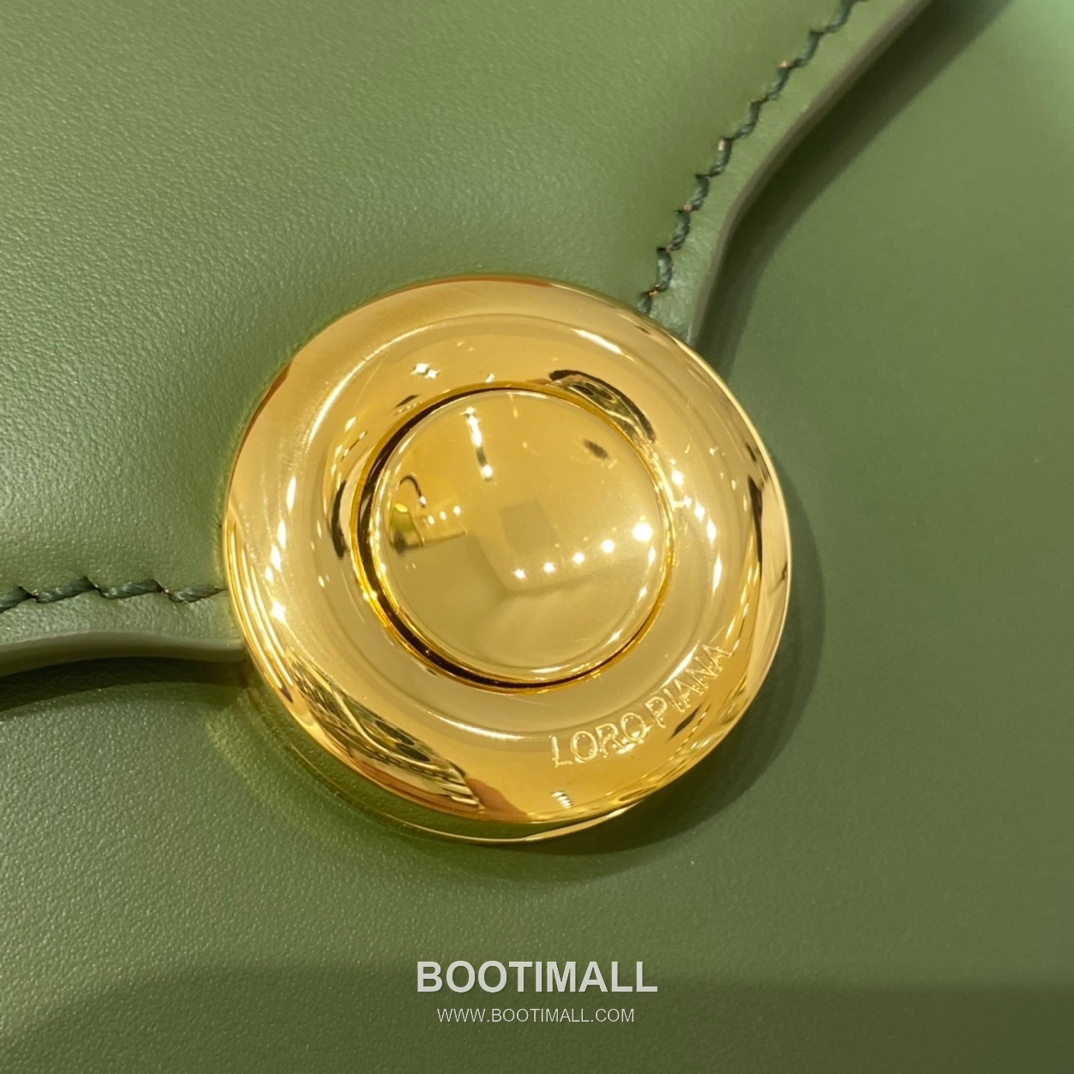 Loro Piana Ghiera Mini Saddle Bag Calfskin 로로피아나 기에라 미니 새들백 카프스킨 18cm 4