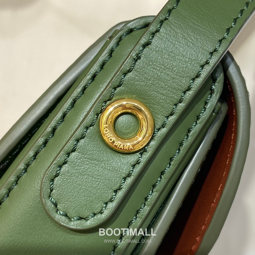 Loro Piana Ghiera Mini Saddle Bag Calfskin 로로피아나 기에라 미니 새들백 카프스킨 18cm 7