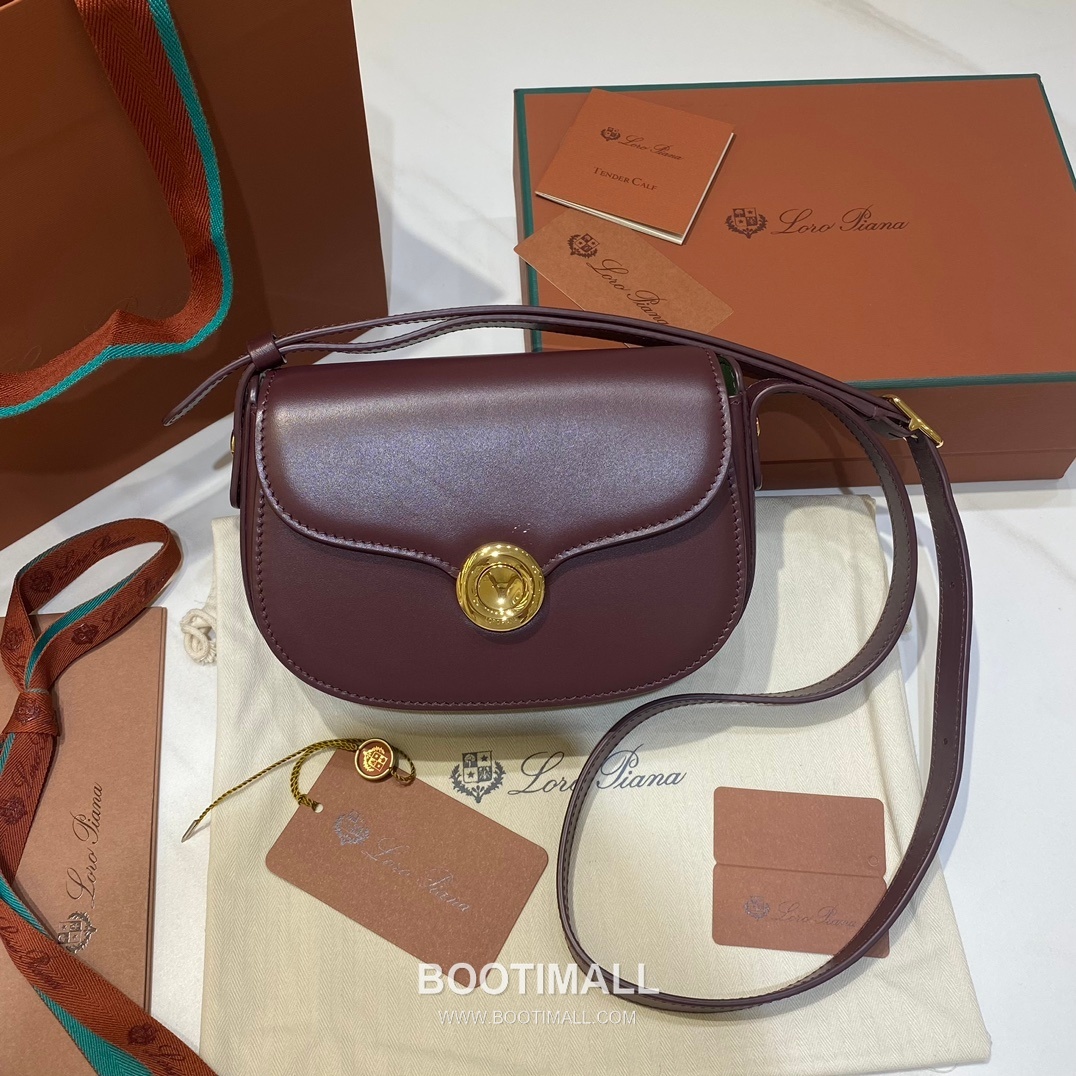 Loro Piana Ghiera Mini Saddle Bag Calfskin 로로피아나 기에라 미니 새들백 카프스킨 18cm 2