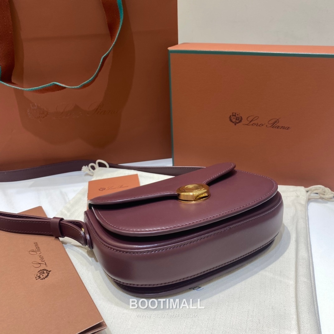 Loro Piana Ghiera Mini Saddle Bag Calfskin 로로피아나 기에라 미니 새들백 카프스킨 18cm 5