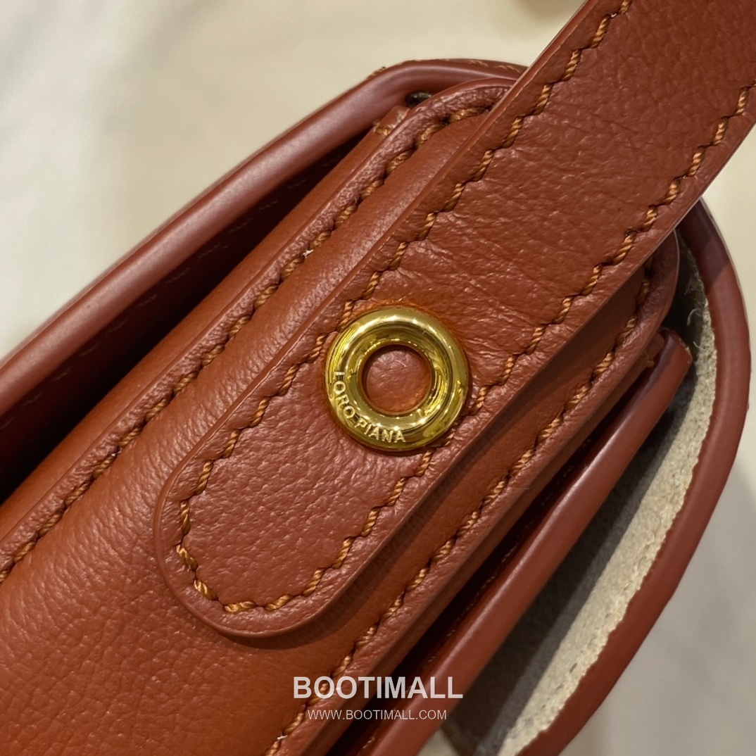 Loro Piana Ghiera Mini Saddle Bag Calfskin 로로피아나 기에라 미니 새들백 카프스킨 18cm 7