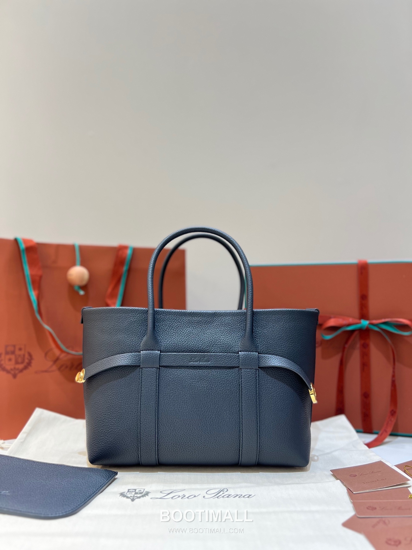 Loro Piana Ghiera Small Shopper Bag Grain Leather 로로피아나 기에라 스몰 쇼퍼백 그레인 레더 28cm 8