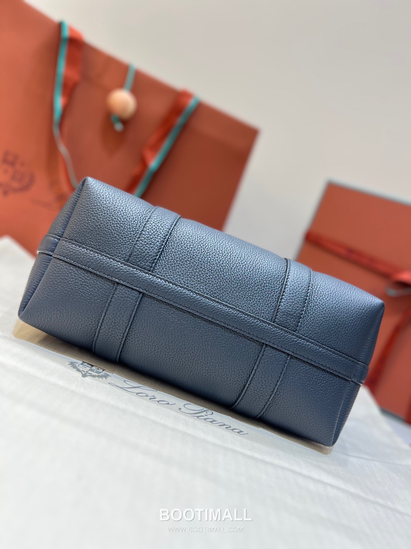 Loro Piana Ghiera Small Shopper Bag Grain Leather 로로피아나 기에라 스몰 쇼퍼백 그레인 레더 28cm 14