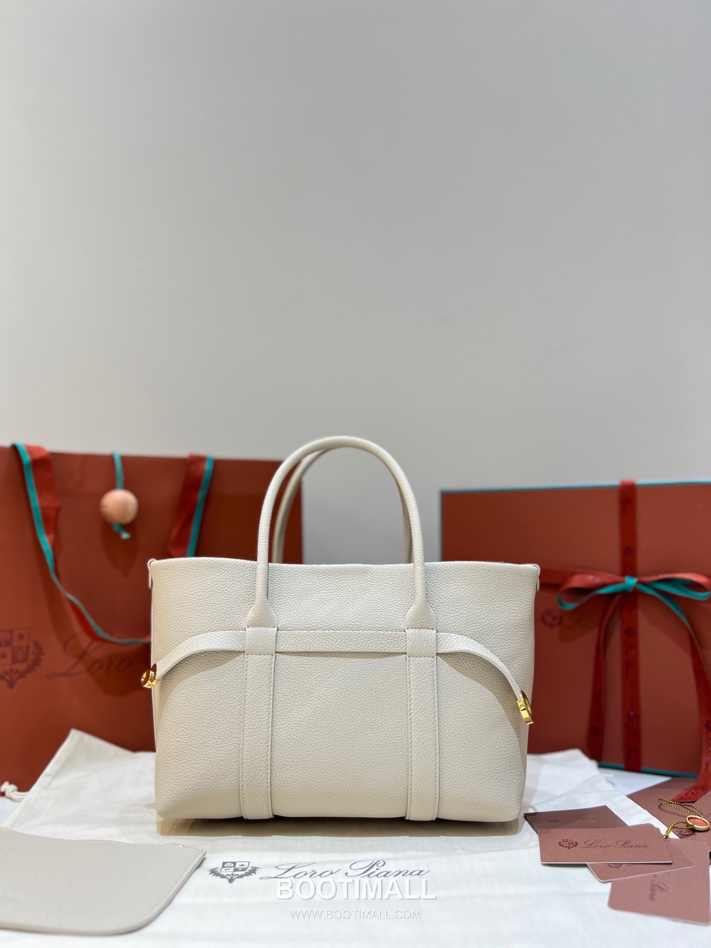 Loro Piana Ghiera Gray Shoulder Bag 로로피아나 Ghiera 그레이 숄더백 28cm 12