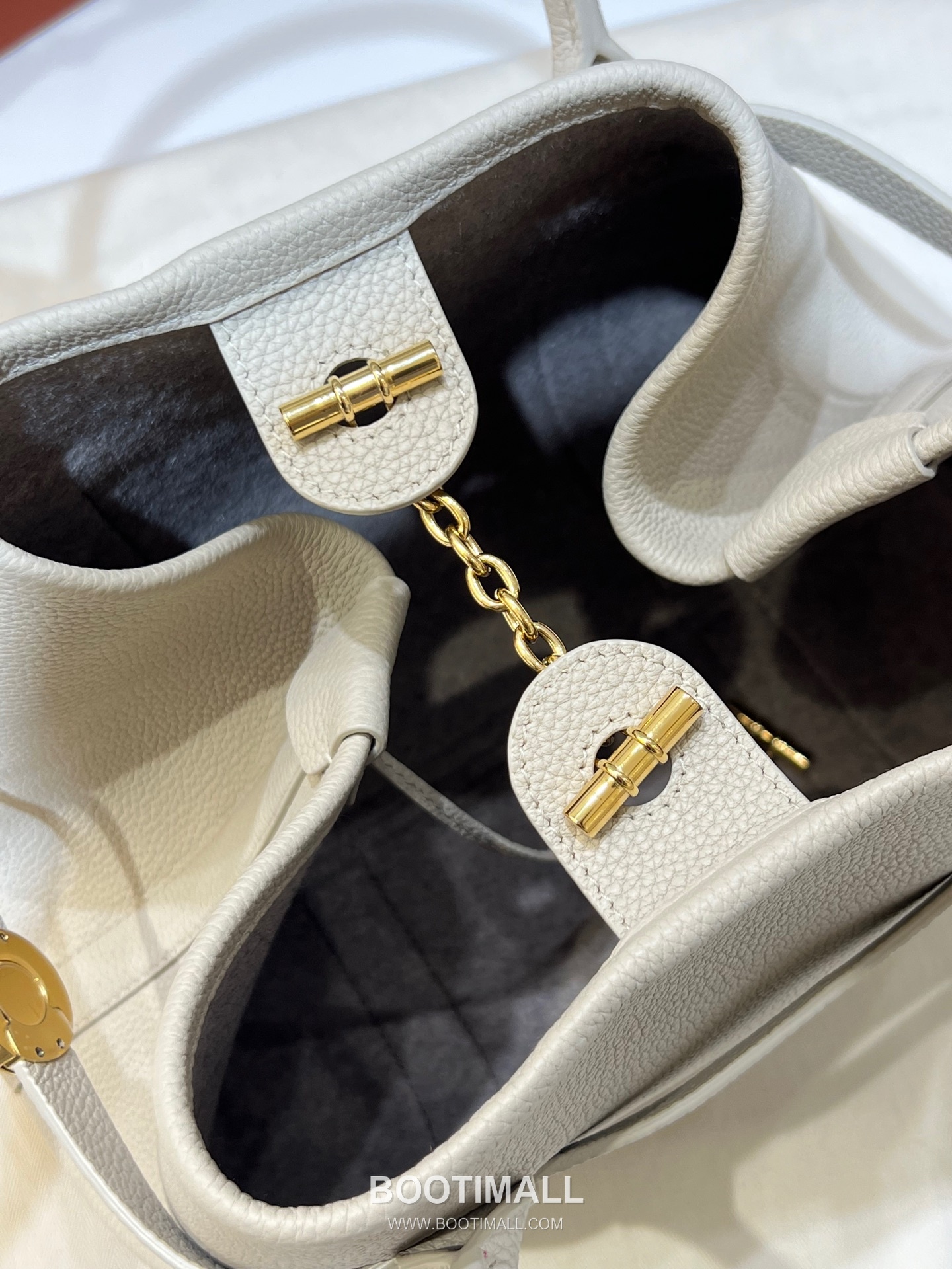 Loro Piana Ghiera Gray Shoulder Bag 로로피아나 Ghiera 그레이 숄더백 28cm 15