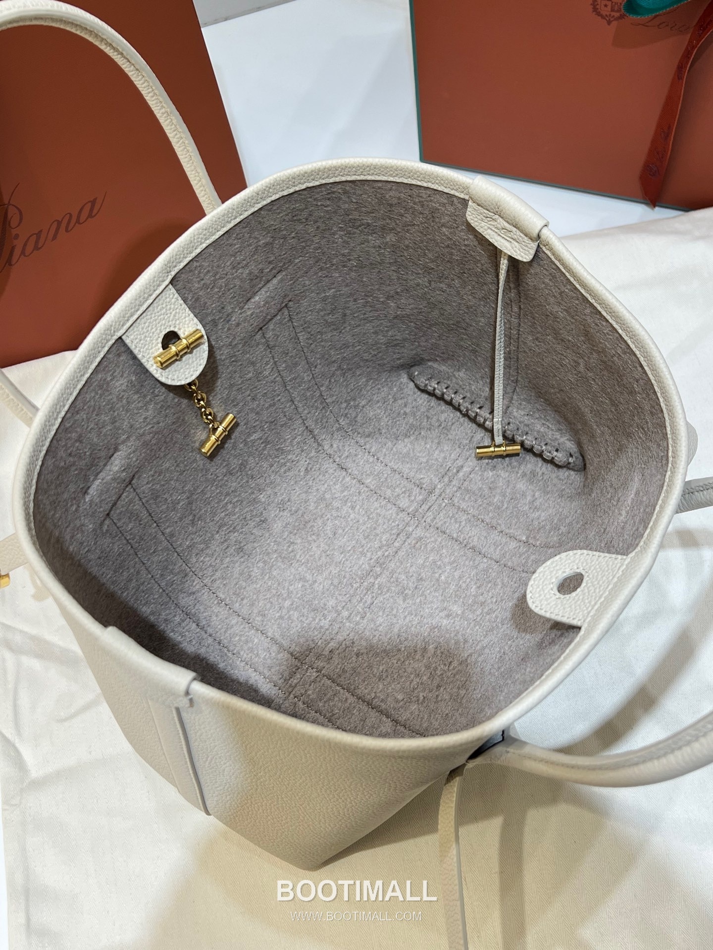 Loro Piana Ghiera Gray Shoulder Bag 로로피아나 Ghiera 그레이 숄더백 28cm 17