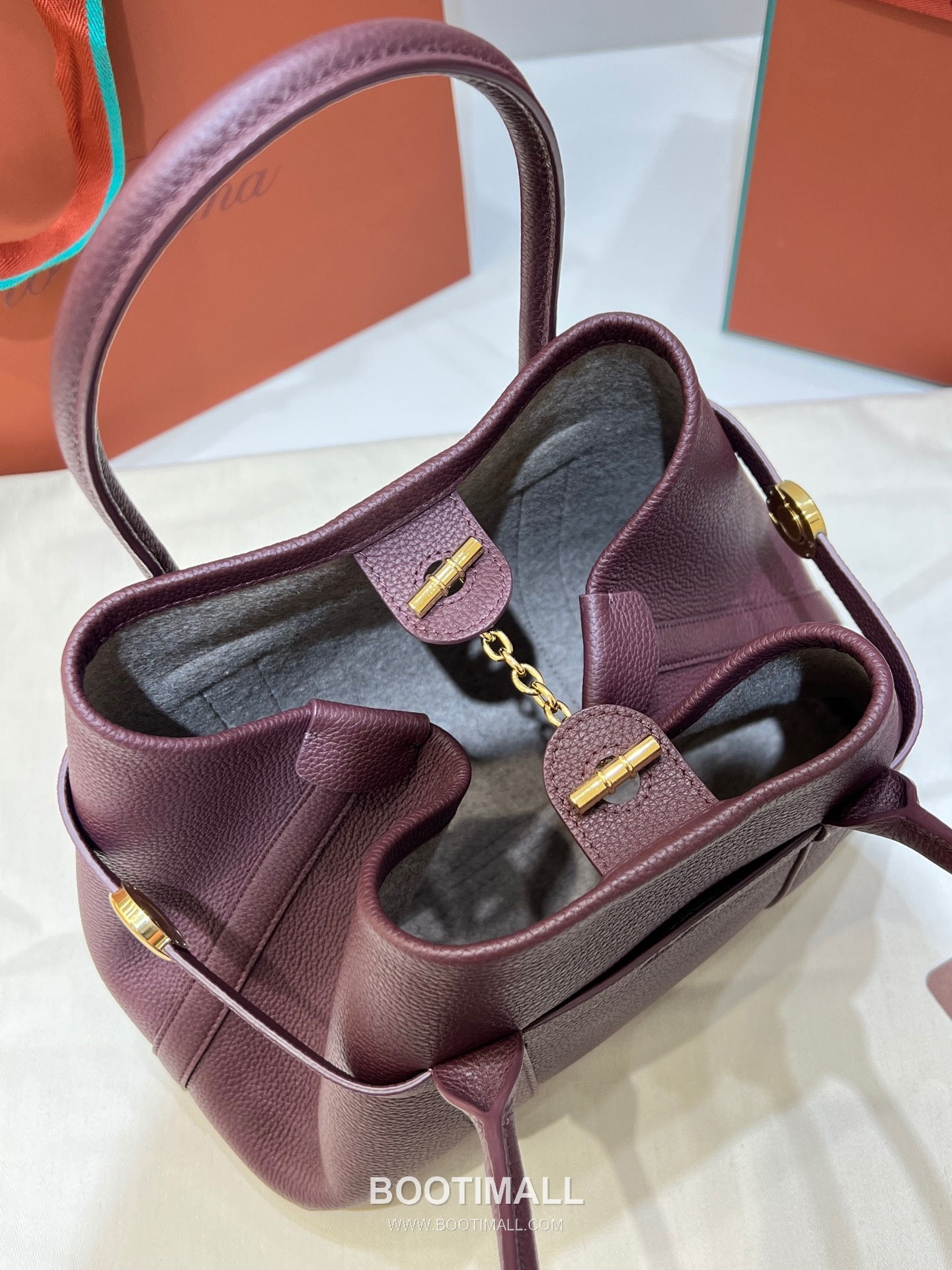 Loro Piana Ghiera Small Shopper Bag Grain Leather 로로피아나 기에라 스몰 쇼퍼백 그레인 레더 28cm 6