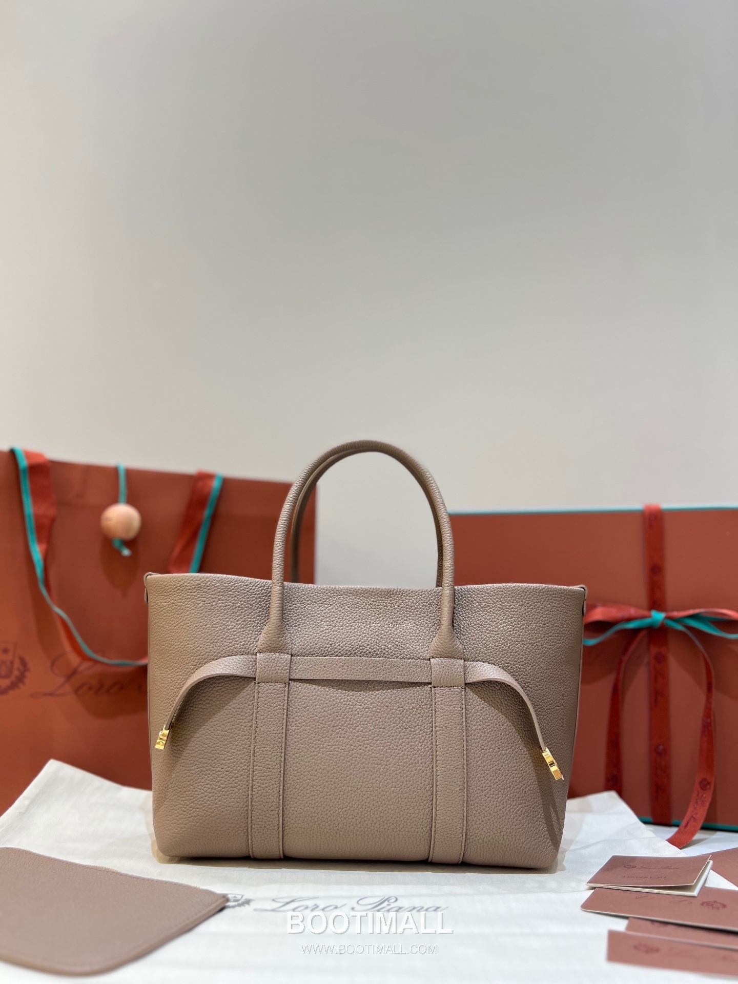 Loro Piana Ghiera Brown Shoulder Bag 로로피아나 Ghiera 브라운 숄더백 28cm 7