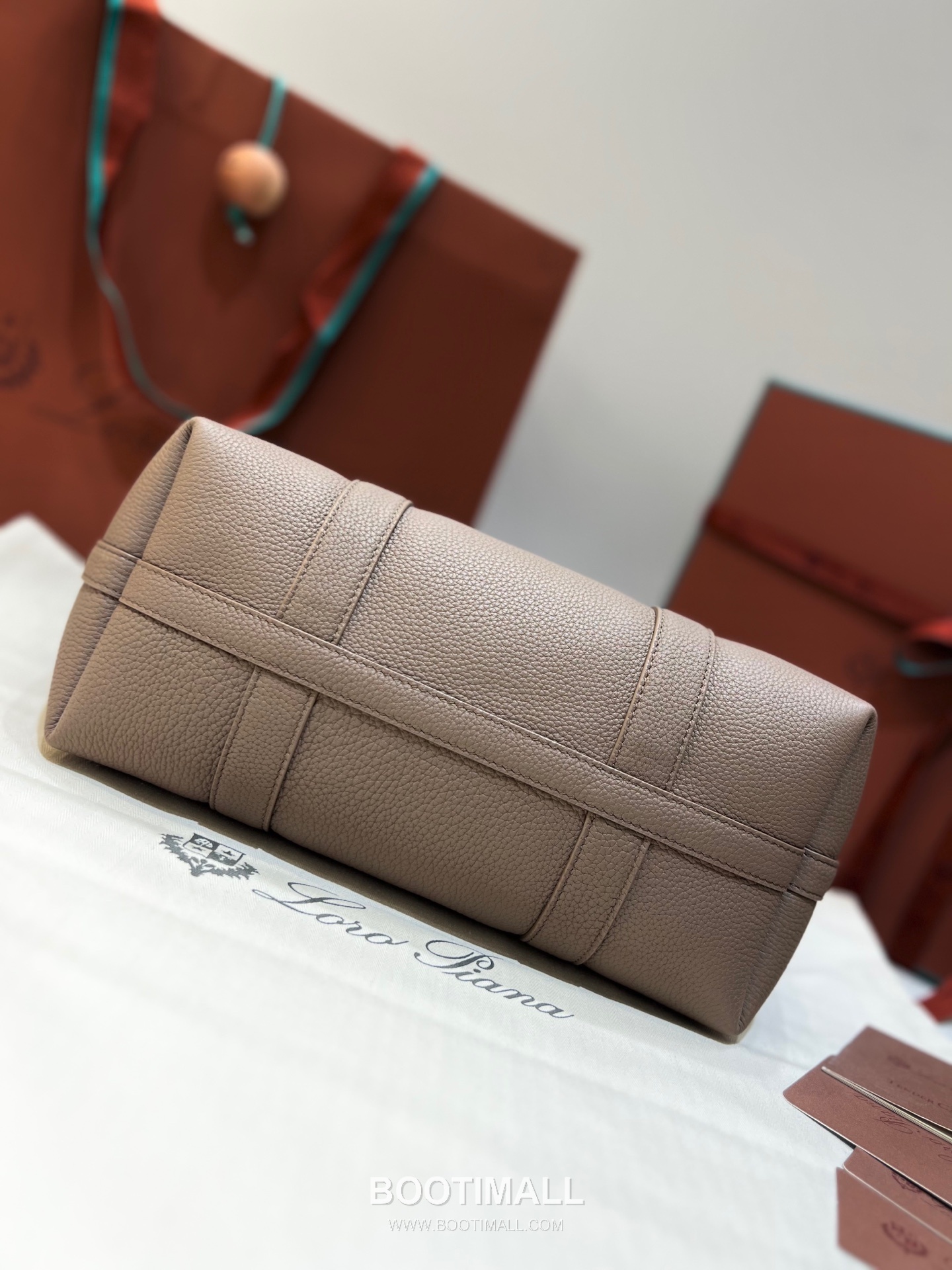 Loro Piana Ghiera Brown Shoulder Bag 로로피아나 Ghiera 브라운 숄더백 28cm 11